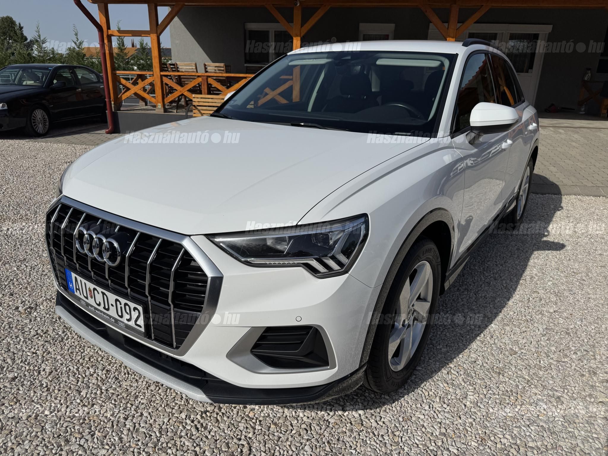 AUDI Q3 2022/7 - 1
