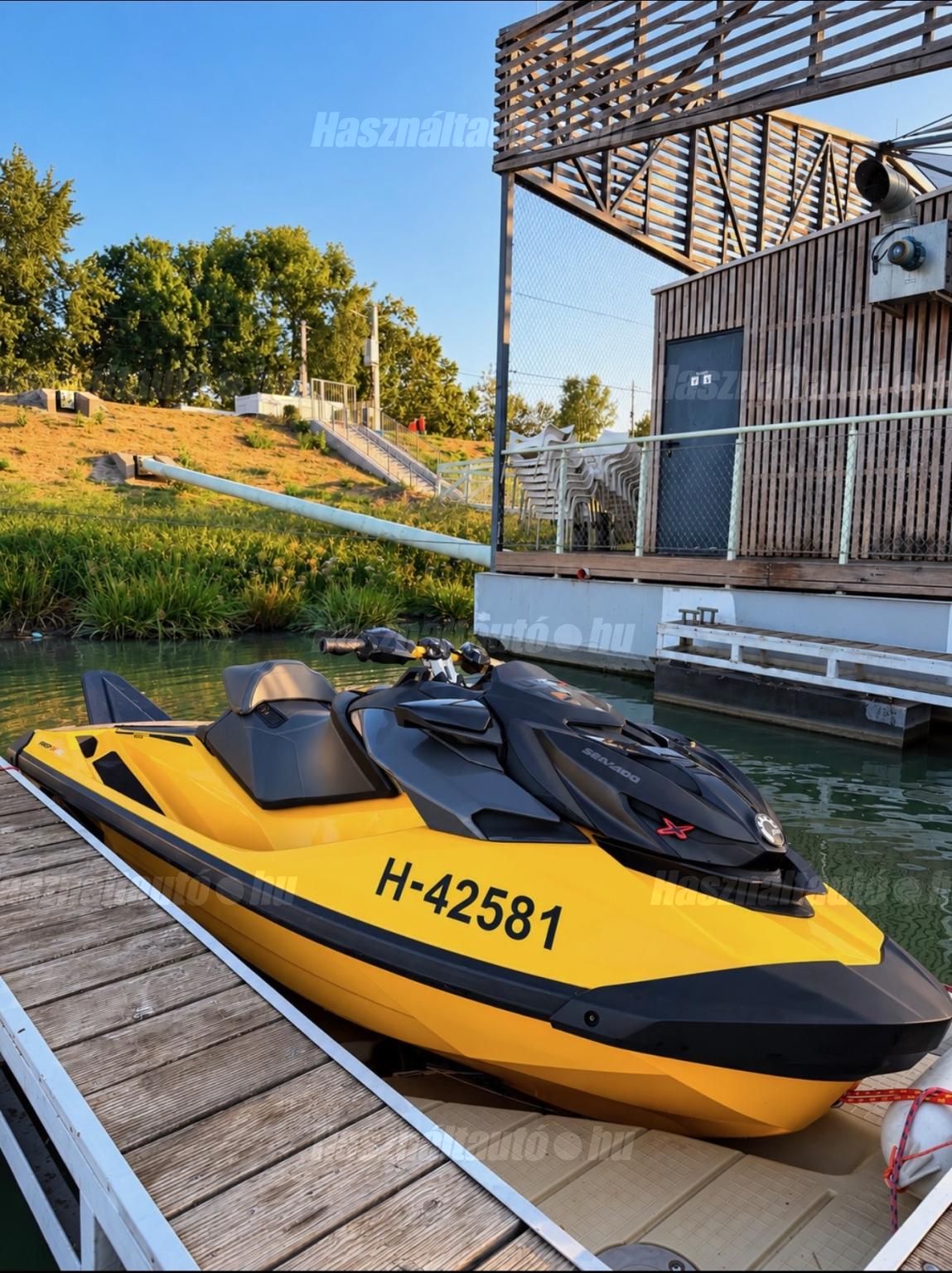 SEA-DOO 2022 - 1