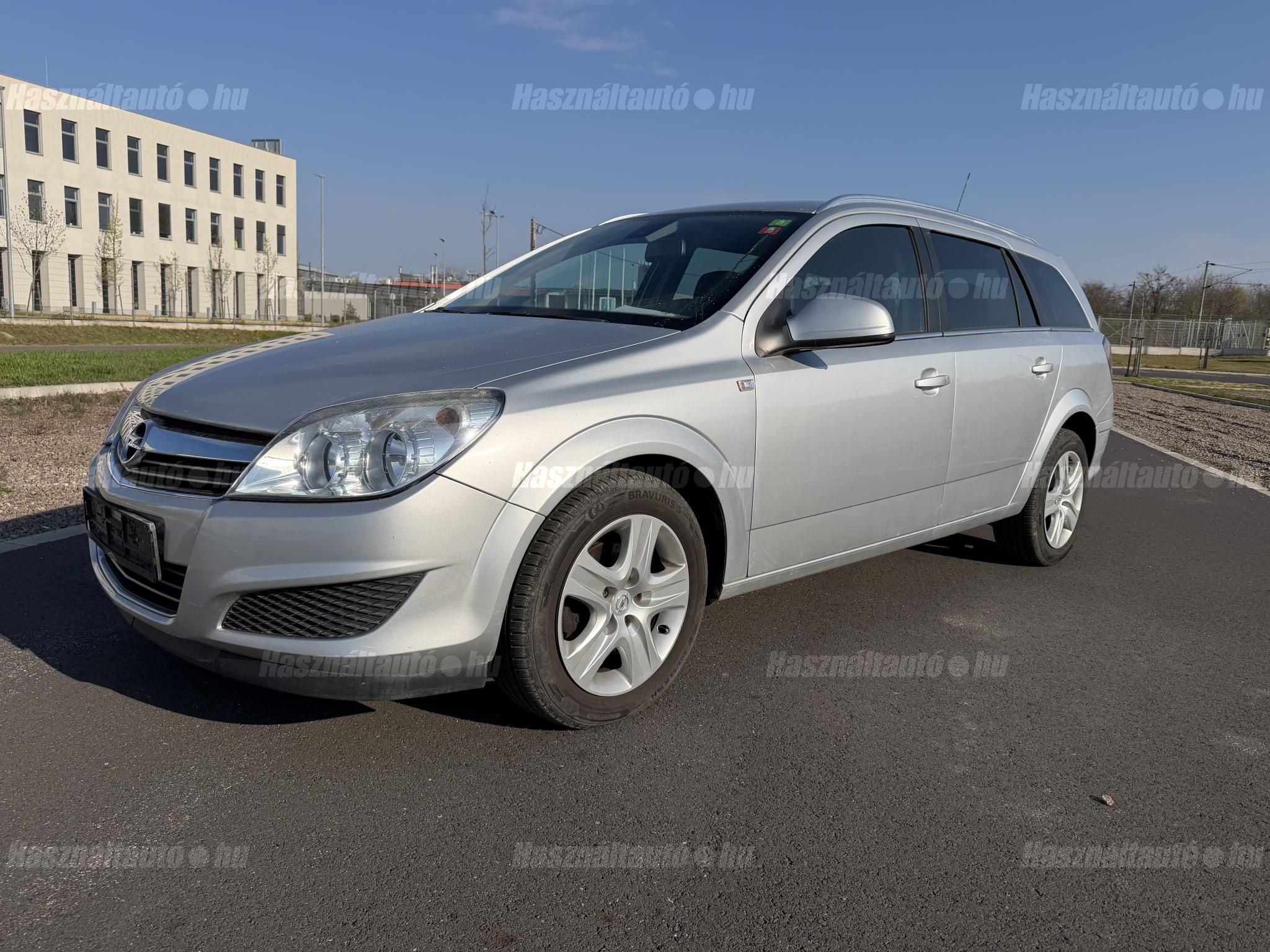 OPEL ASTRA H 2010/5 - 1