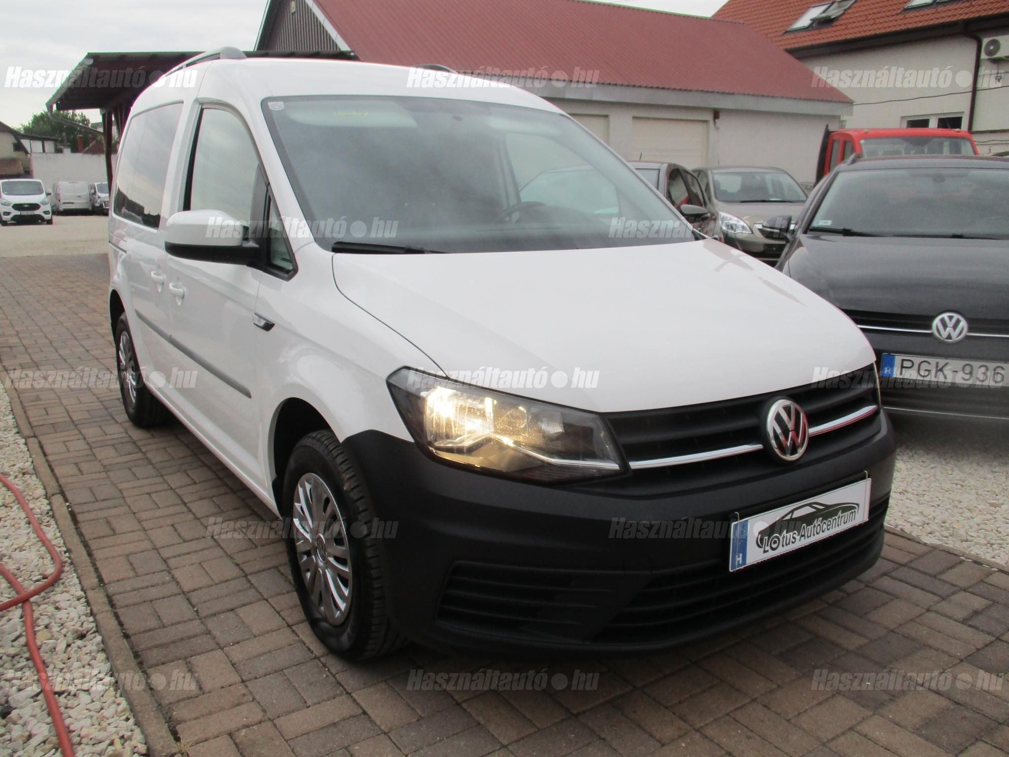 VOLKSWAGEN CADDY 2019/8 - 1
