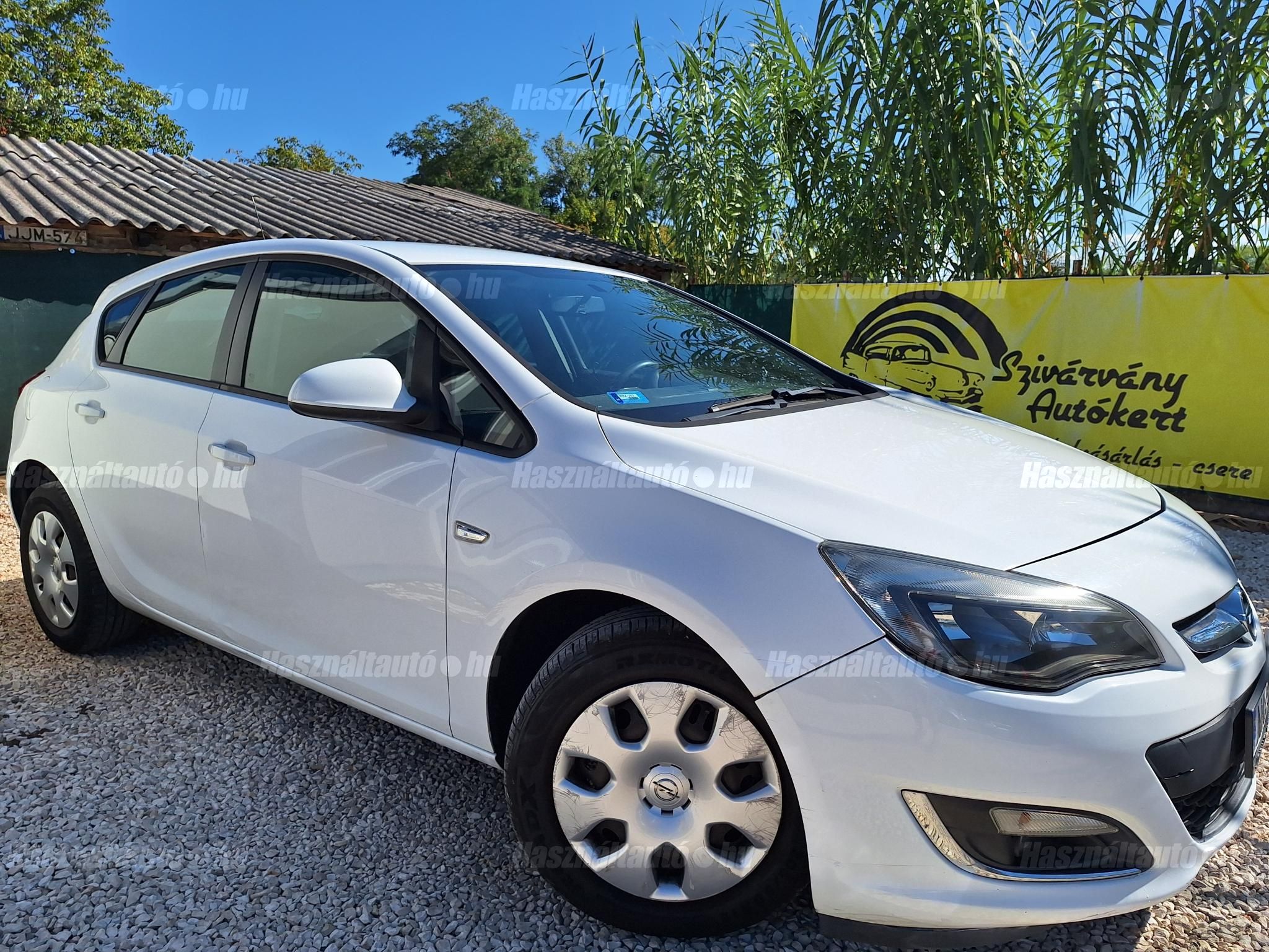 OPEL ASTRA J 2013/10 - 1