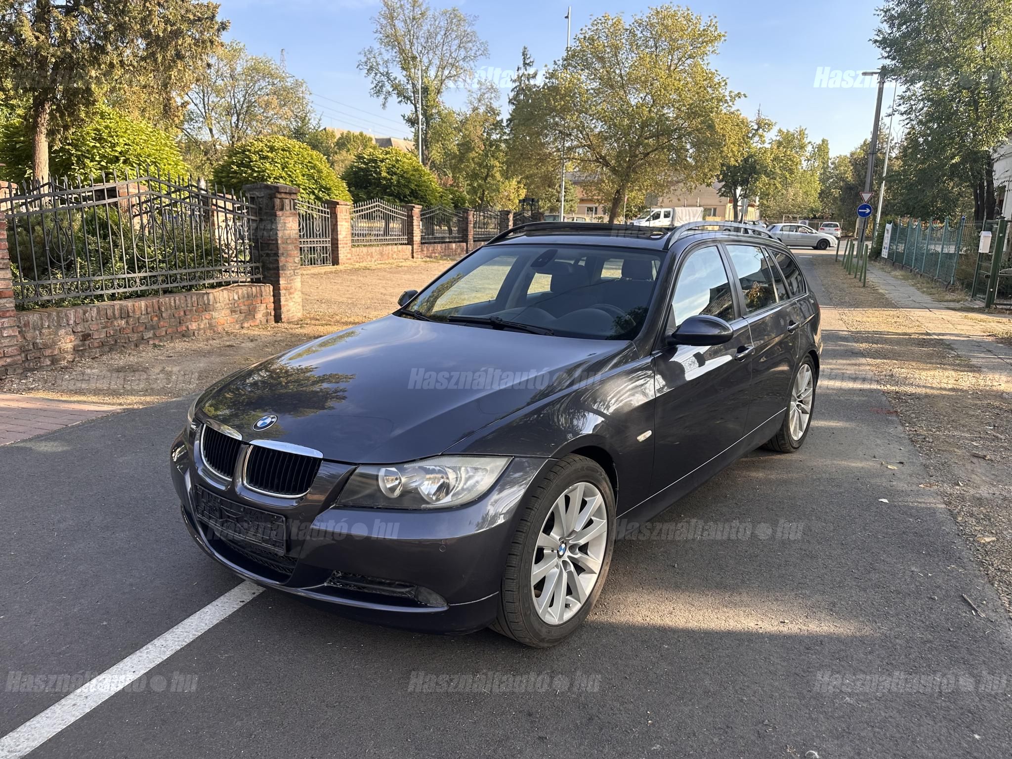 BMW 320 2007/7 - 1