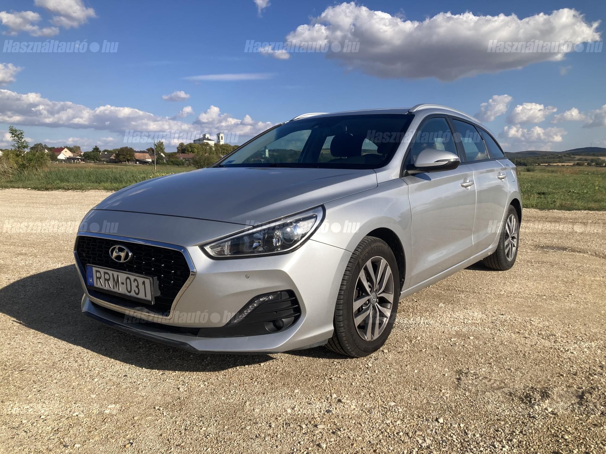 HYUNDAI I30 2019/8 - 1