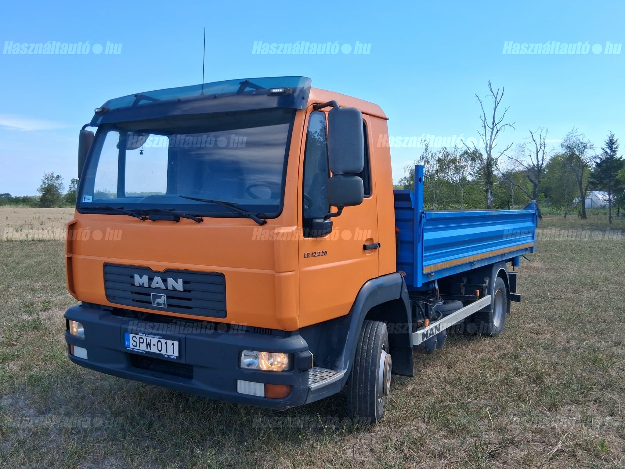 MAN 2003 - 1