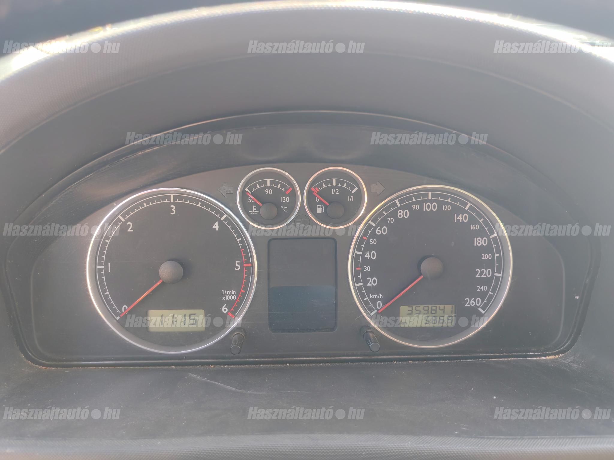 VOLKSWAGEN SHARAN 2001/4 - 1