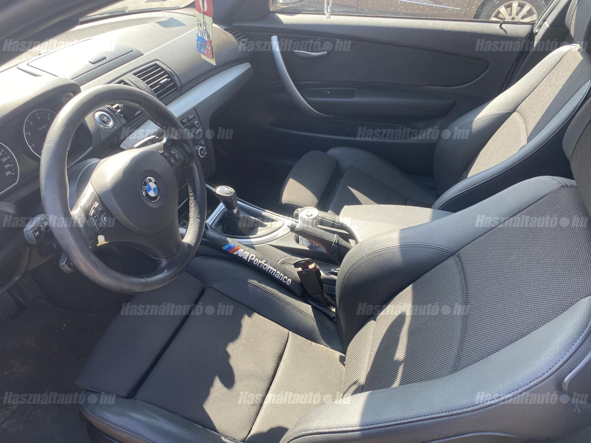 BMW 120 2008/6 - 1