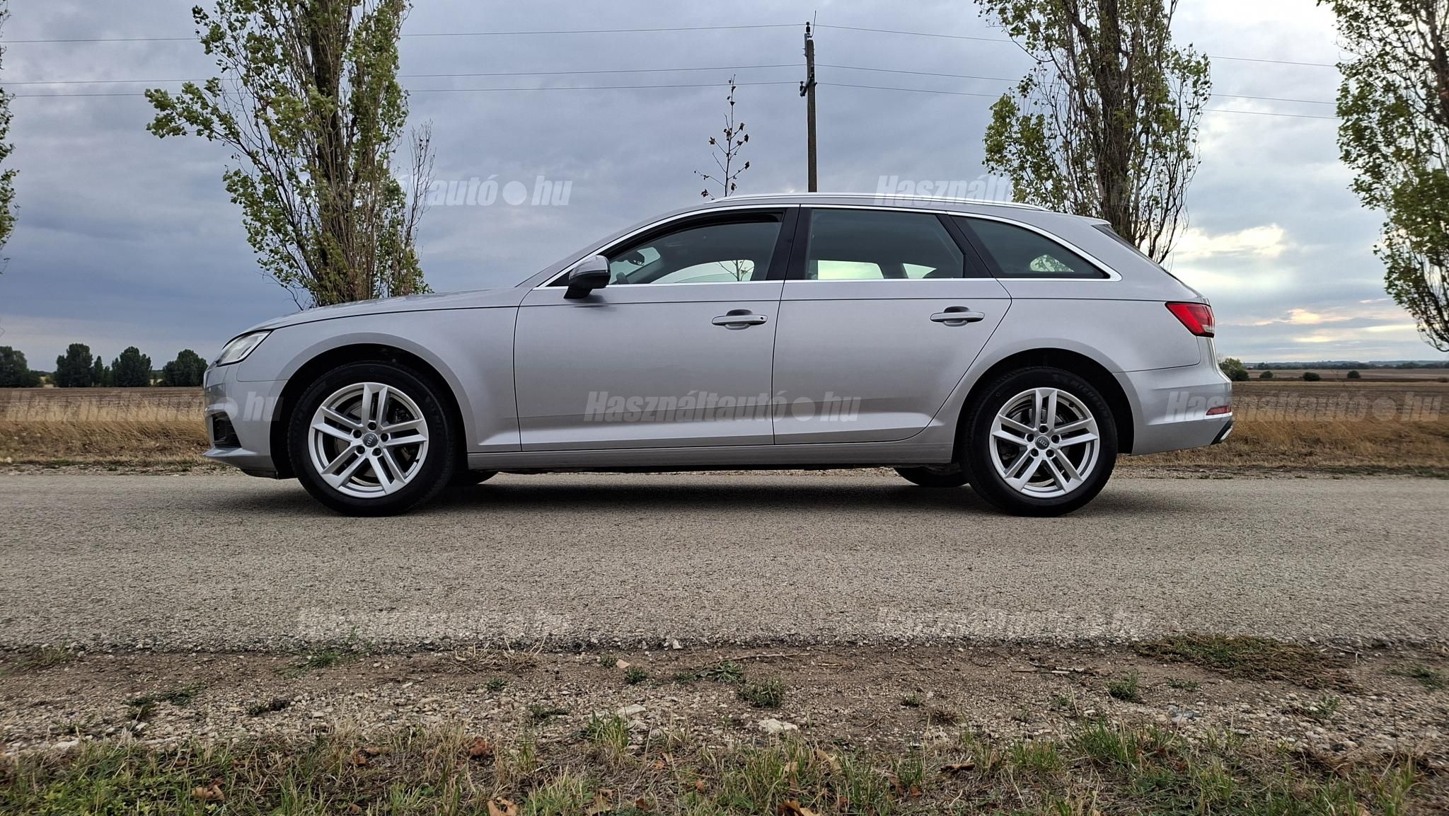 AUDI A4 2019/3 - 1