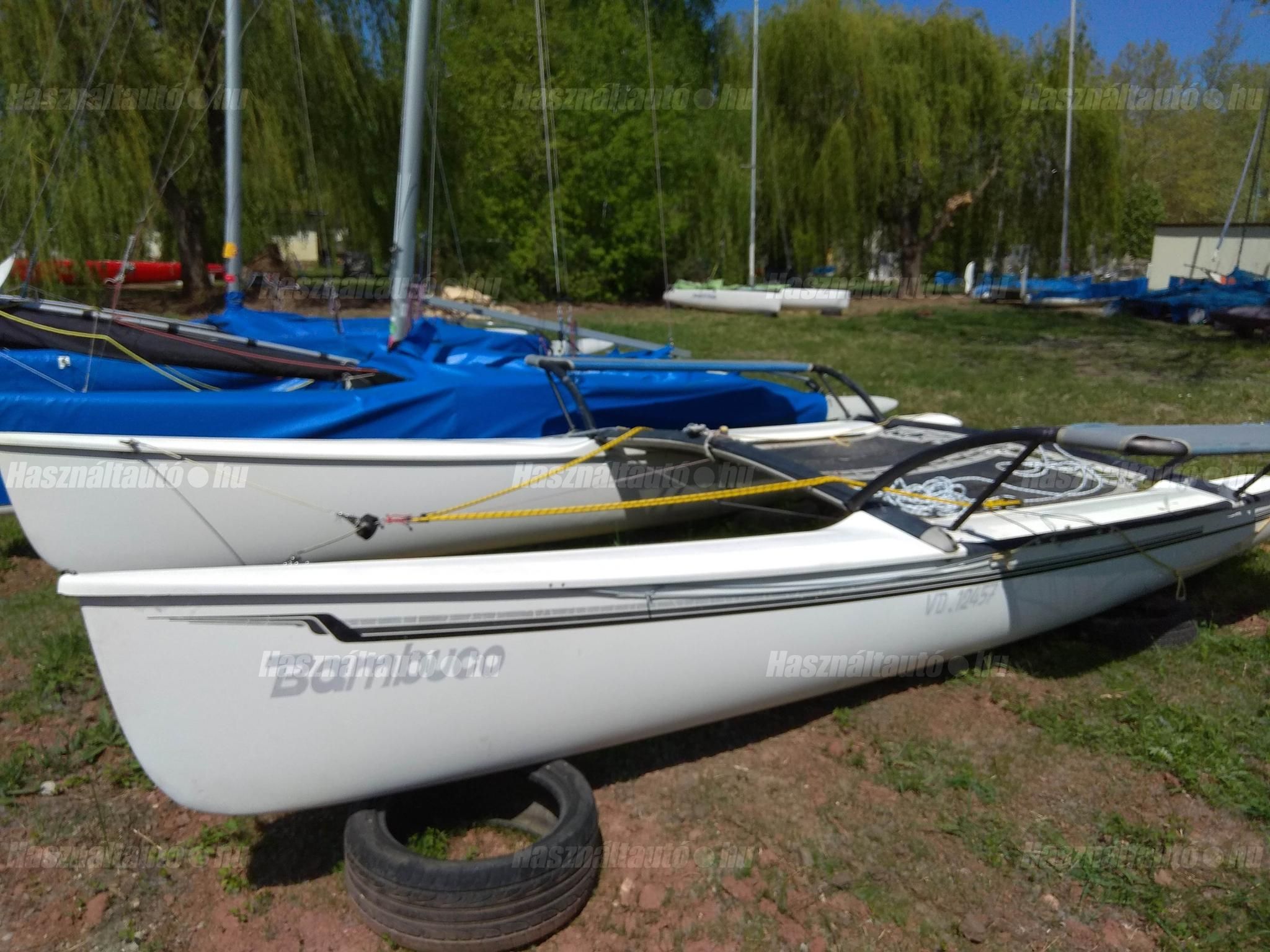 HOBIE CAT 2003/2 - 1
