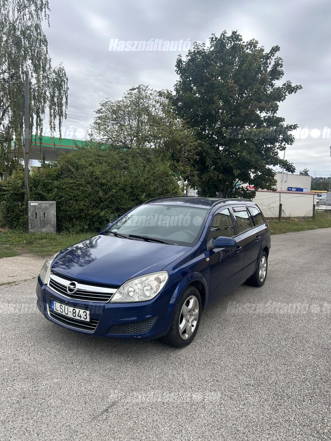 OPEL ASTRA H 2008 - 1