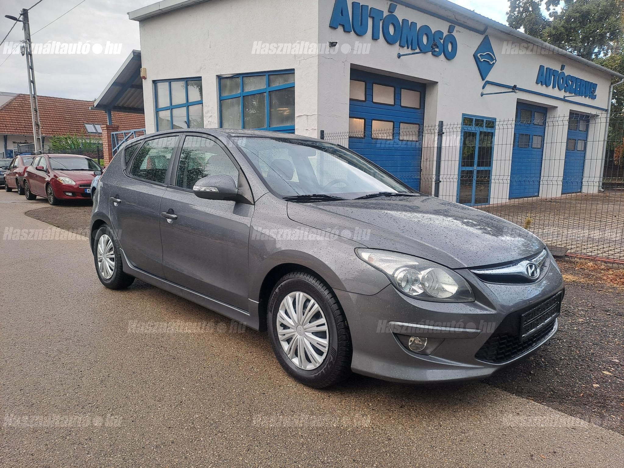 HYUNDAI I30 2012/1 - 1