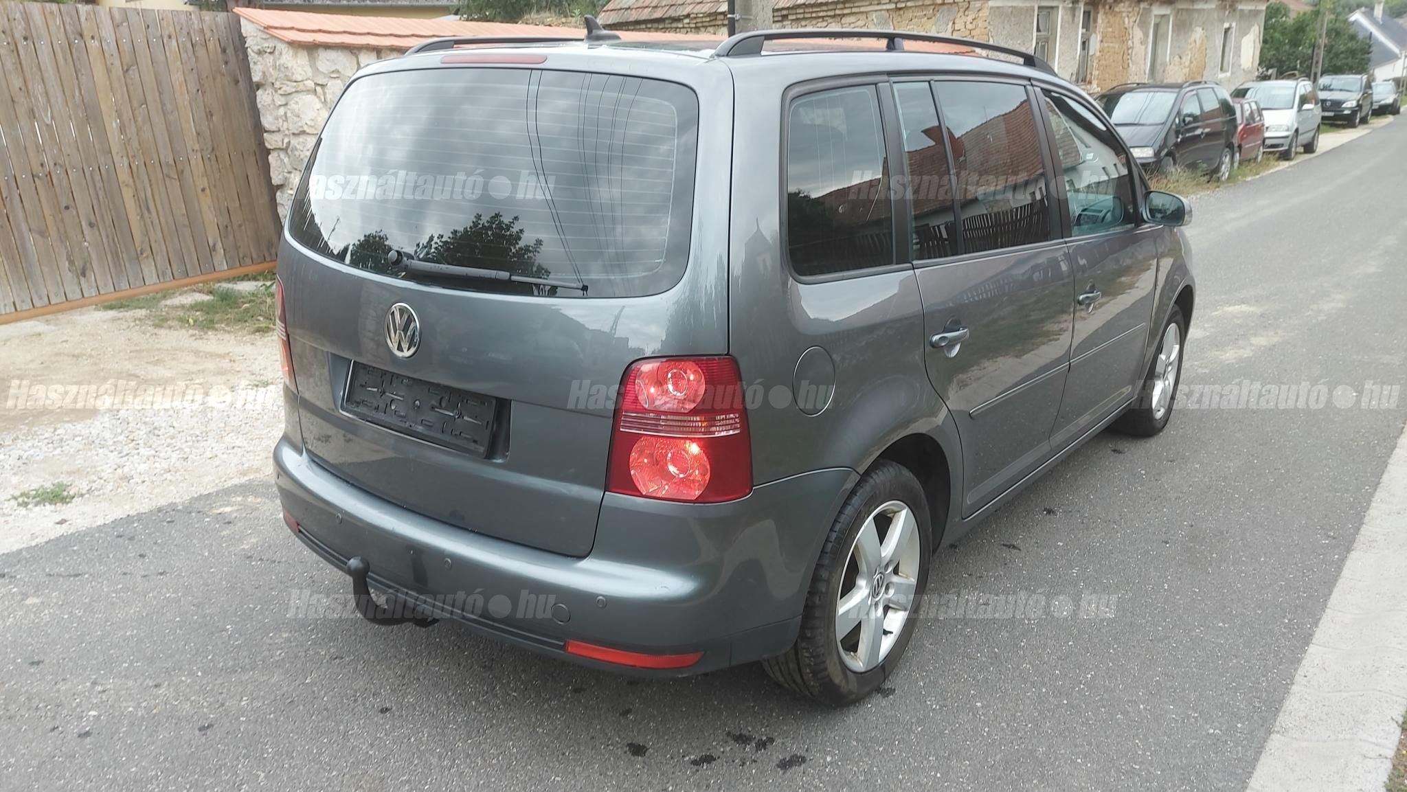 VOLKSWAGEN TOURAN 2008/12 - 1