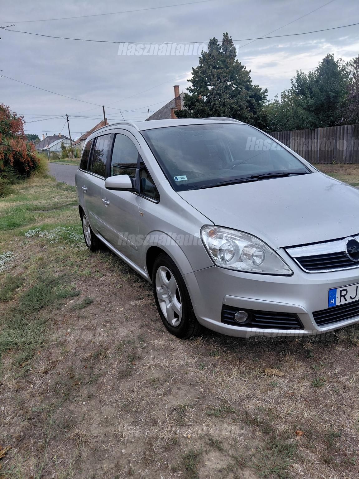 OPEL ZAFIRA B 2008/5 - 1
