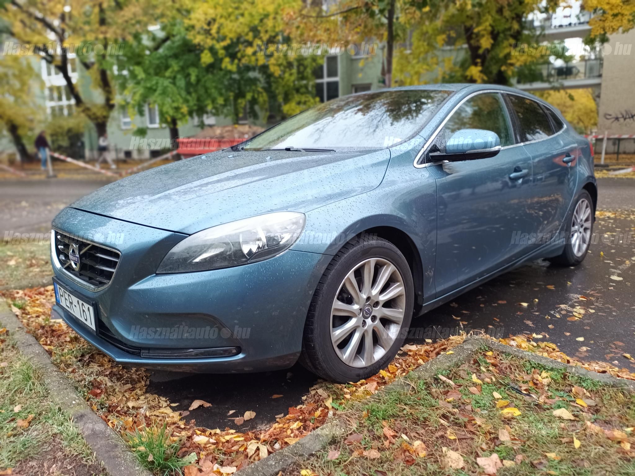 VOLVO V40 2013/3 - 1