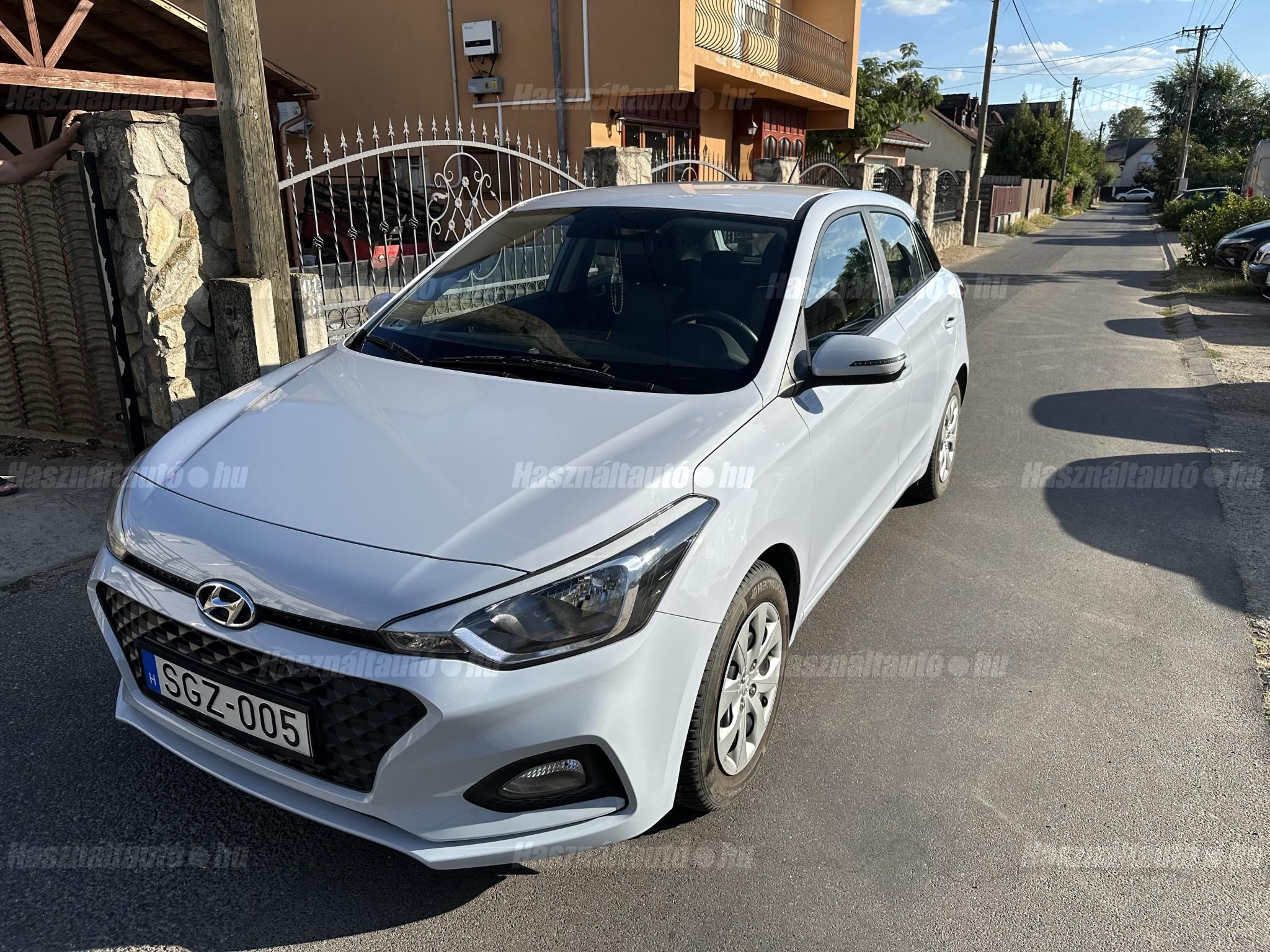 HYUNDAI I20 2020/9 - 1