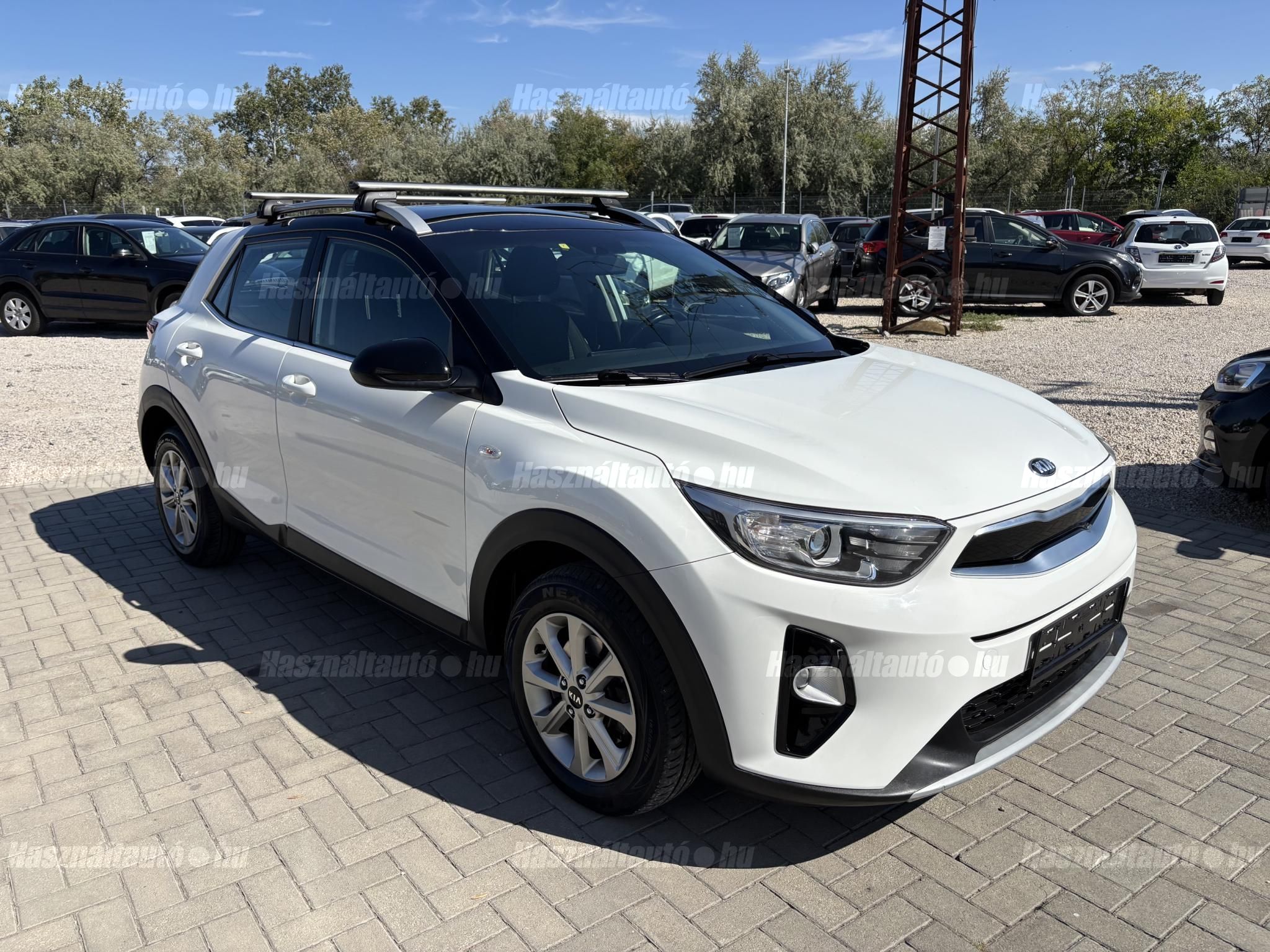KIA STONIC 2018/9 - 1