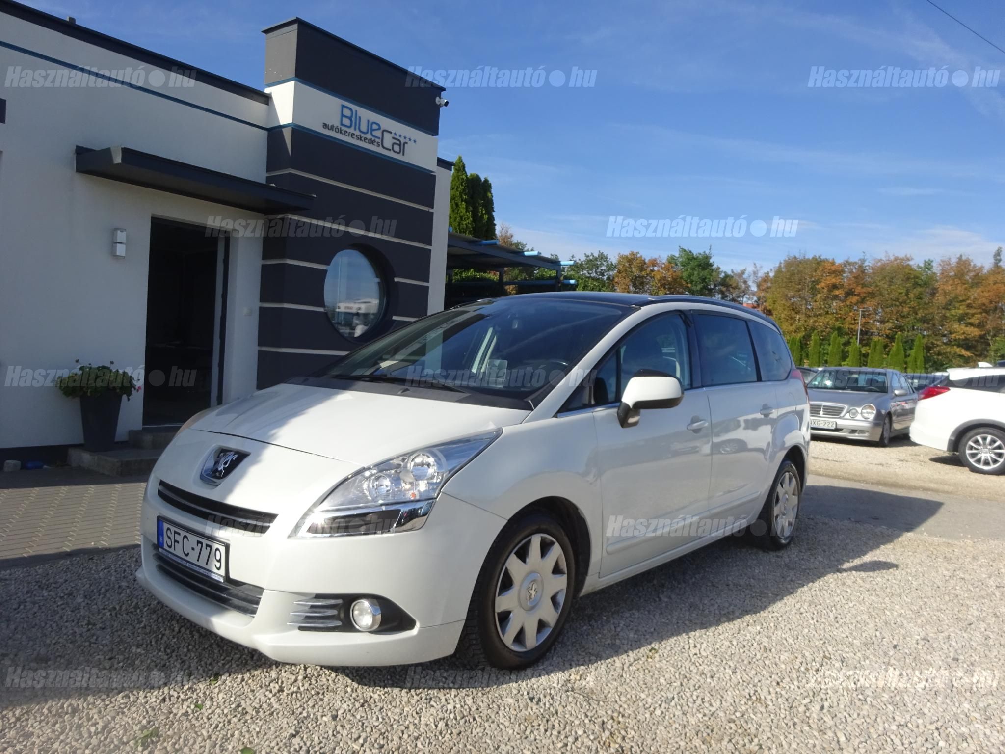 PEUGEOT 5008 2011/6 - 1