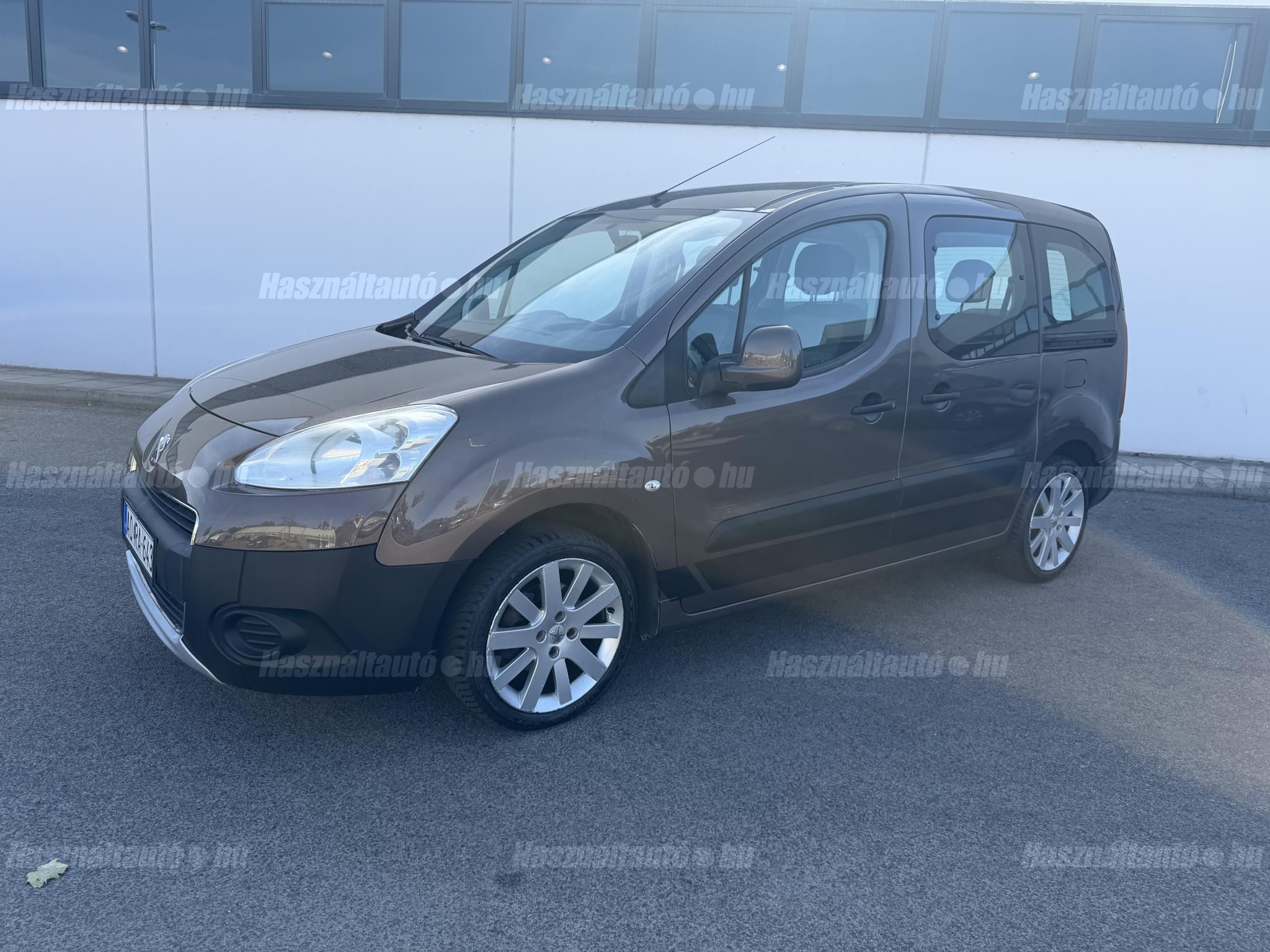 PEUGEOT PARTNER 2013/6 - 1