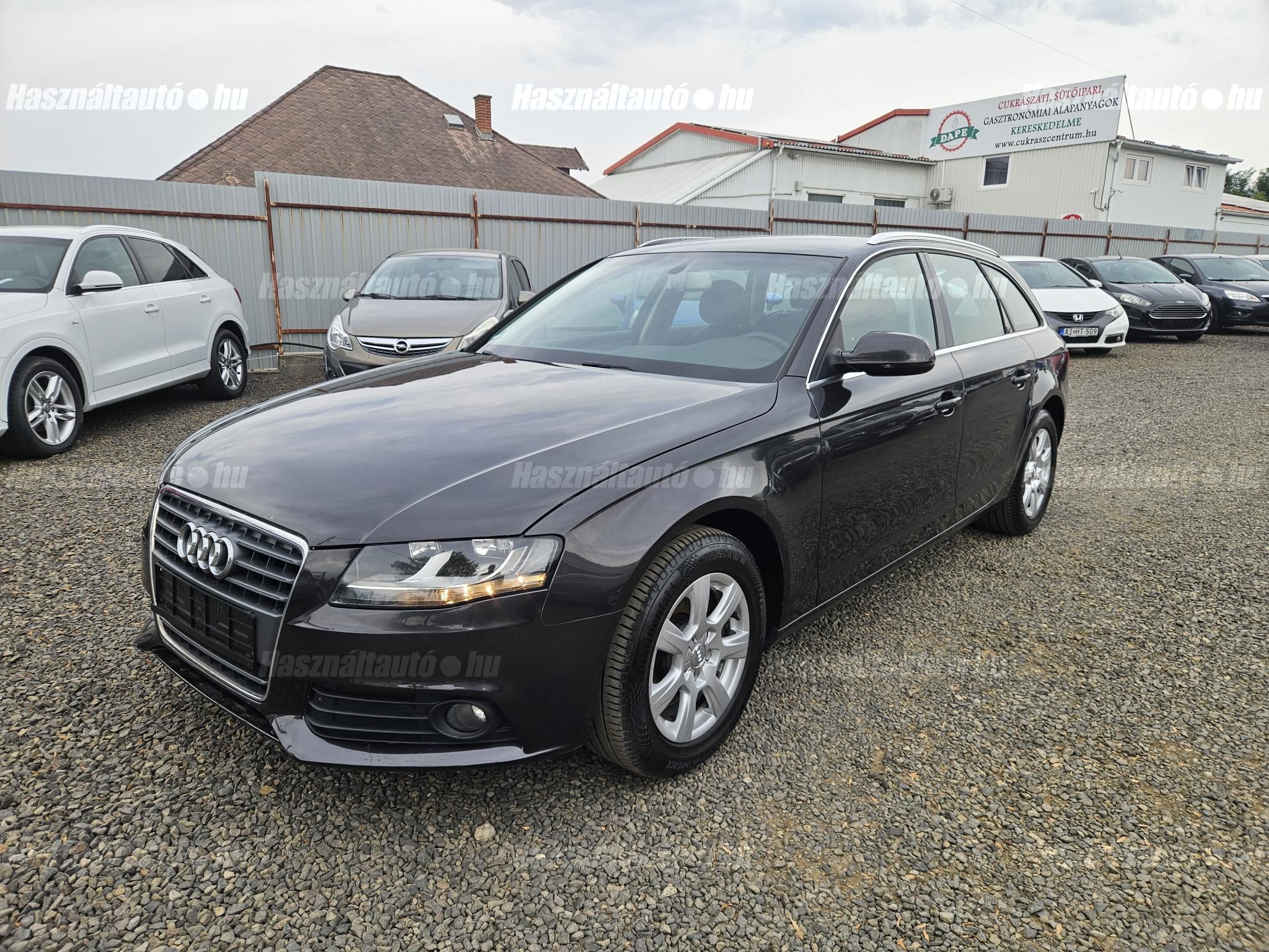 AUDI A4 2009 - 1