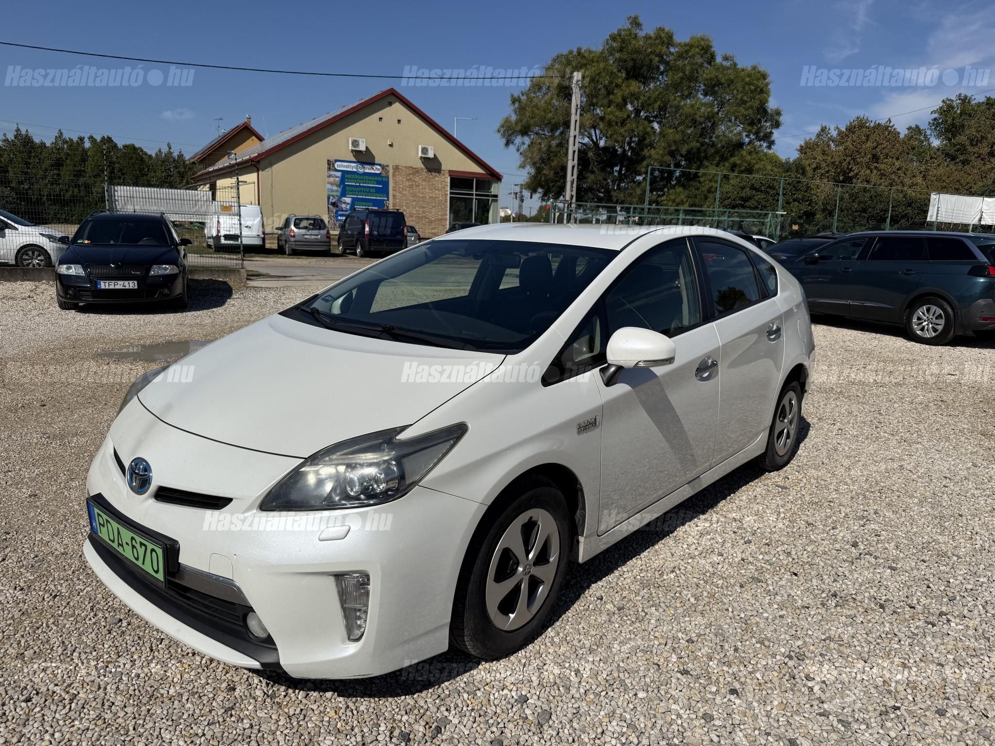 TOYOTA PRIUS PLUG-IN 2013/10 - 1