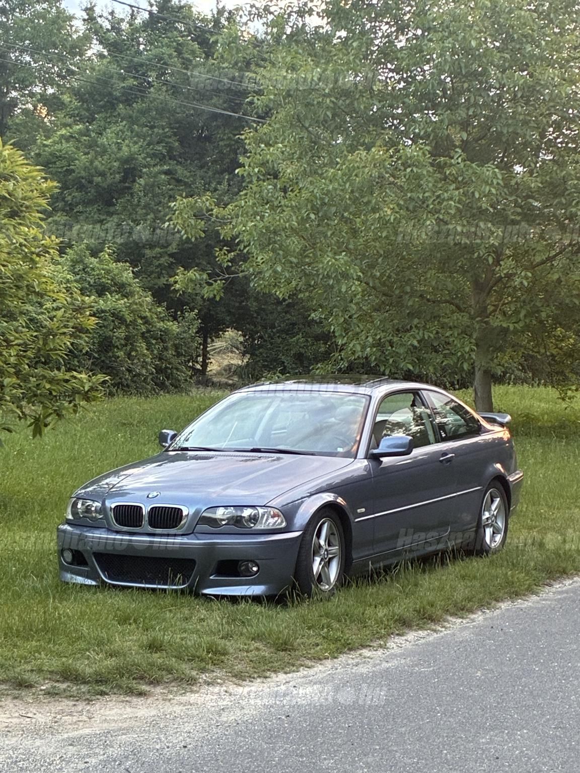 BMW 318 2002/8 - 1
