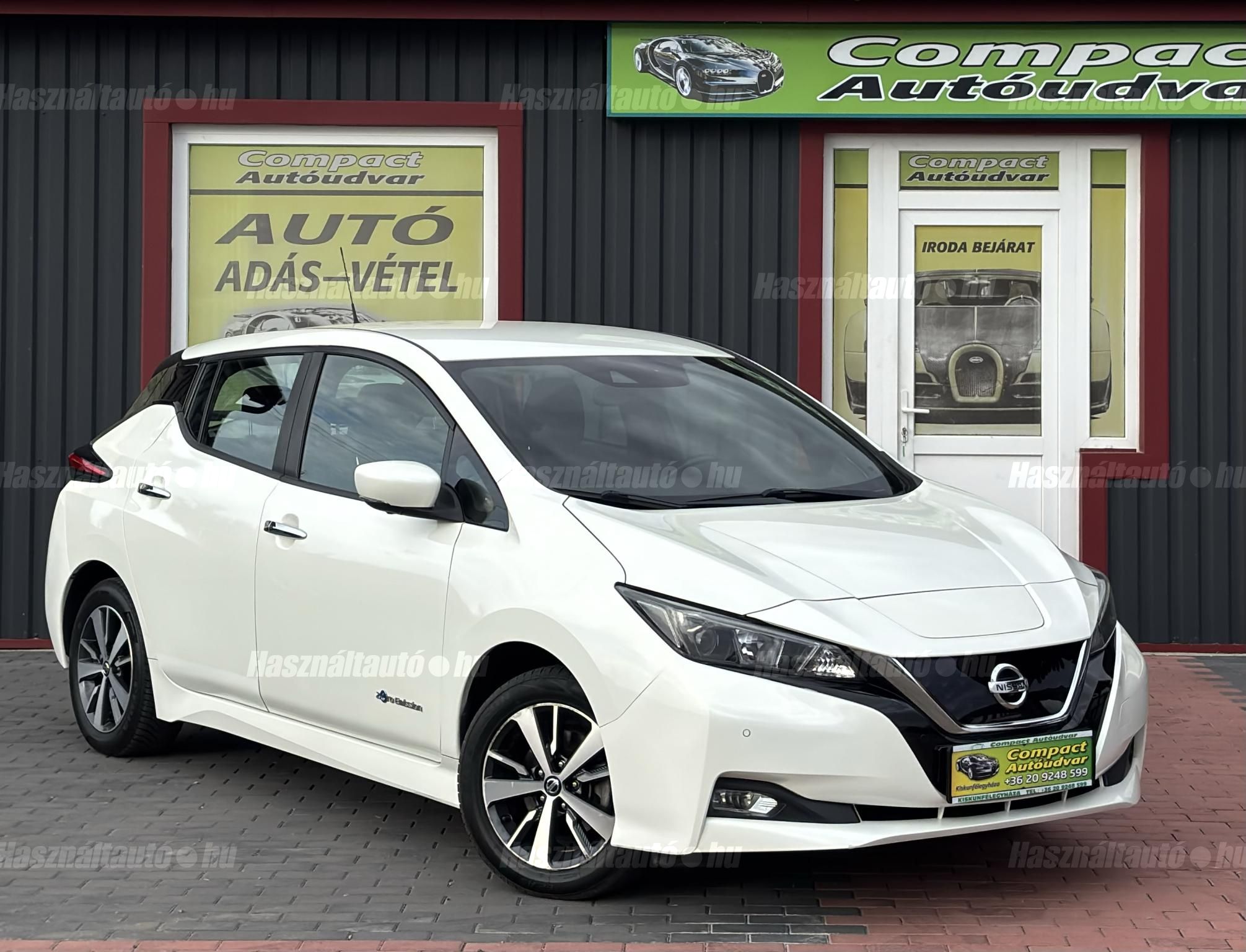 NISSAN LEAF 2018/8 - 1