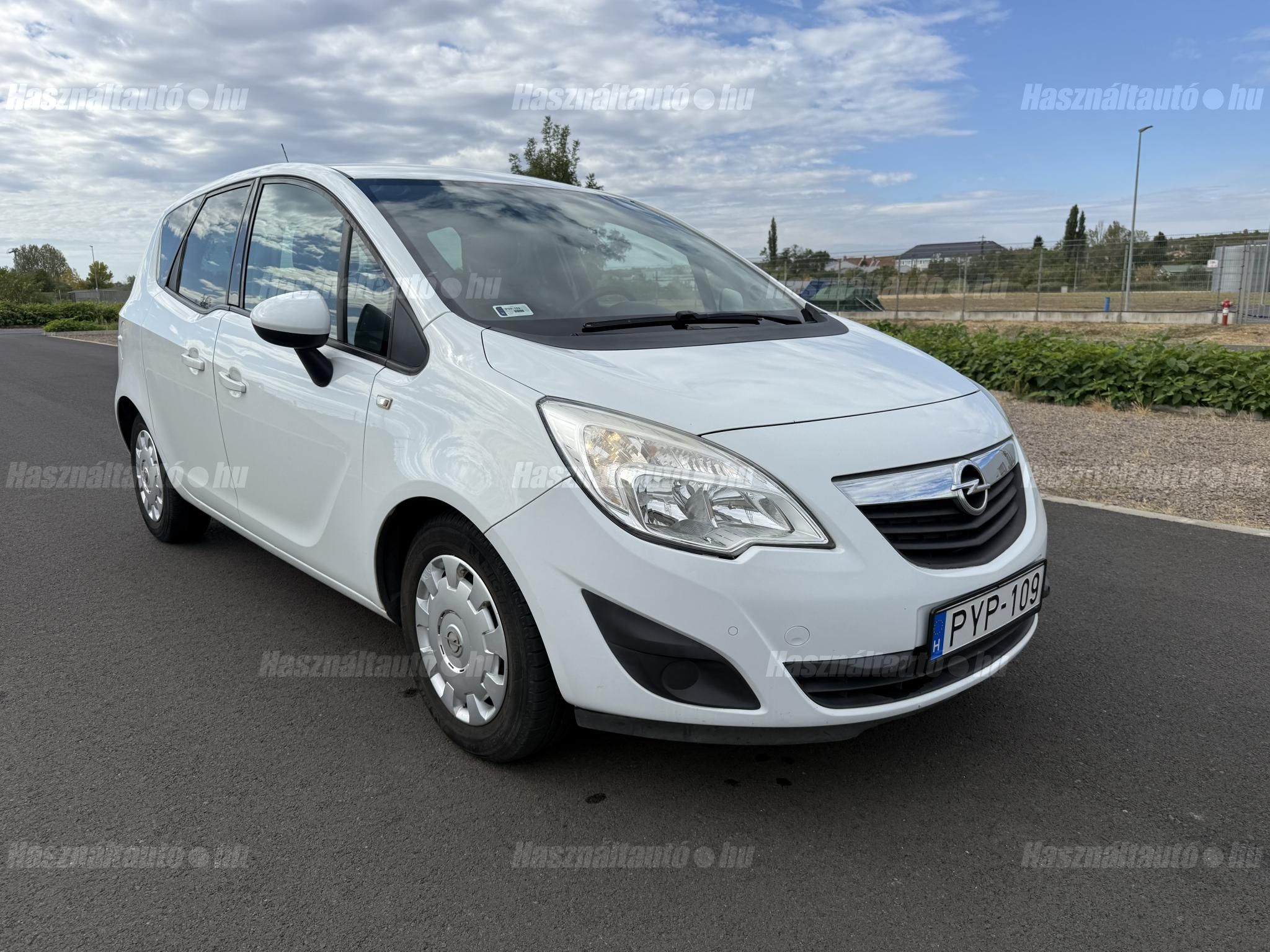 OPEL MERIVA B 2013/12 - 1