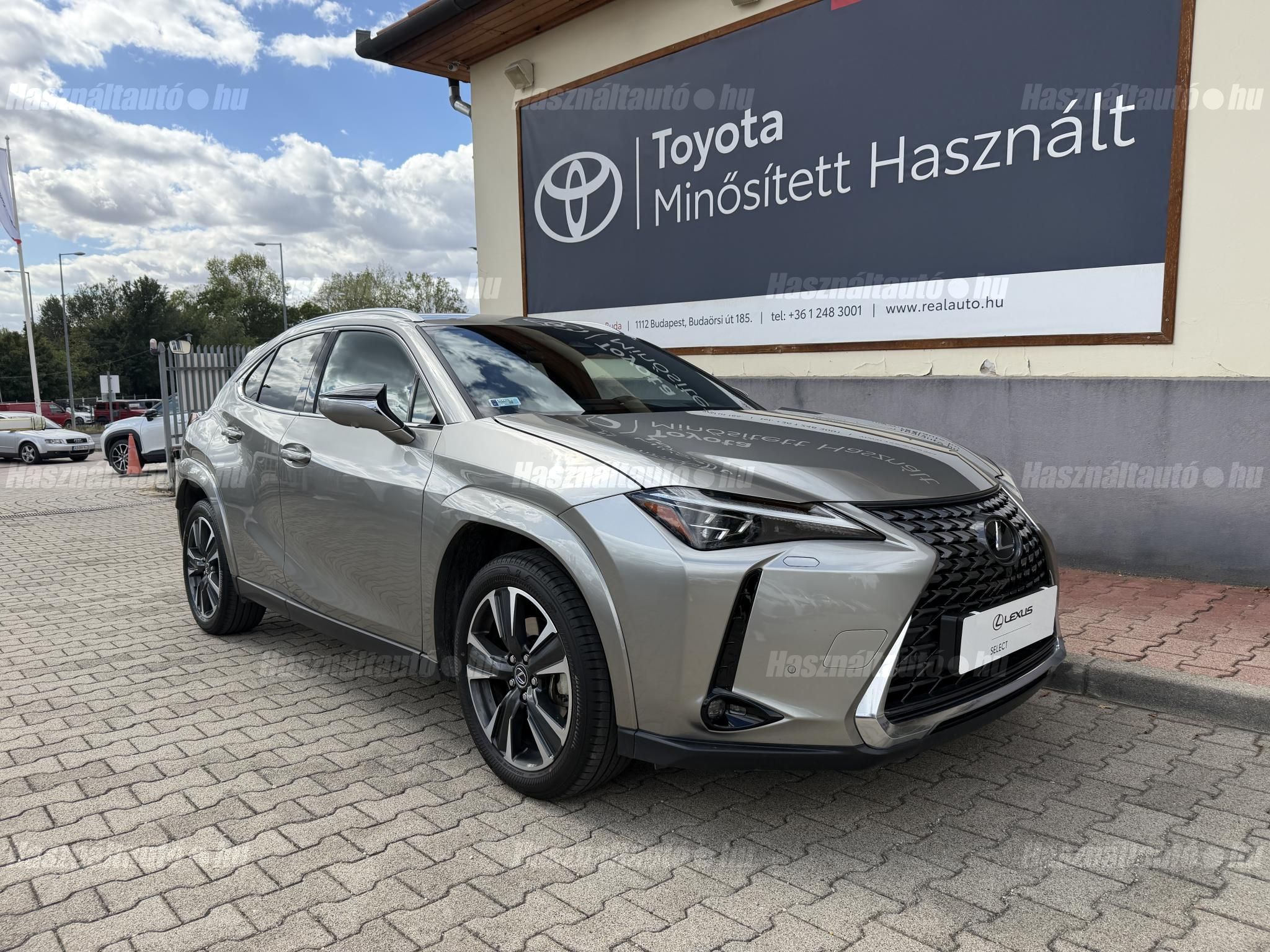 LEXUS UX 2025/4 - 1
