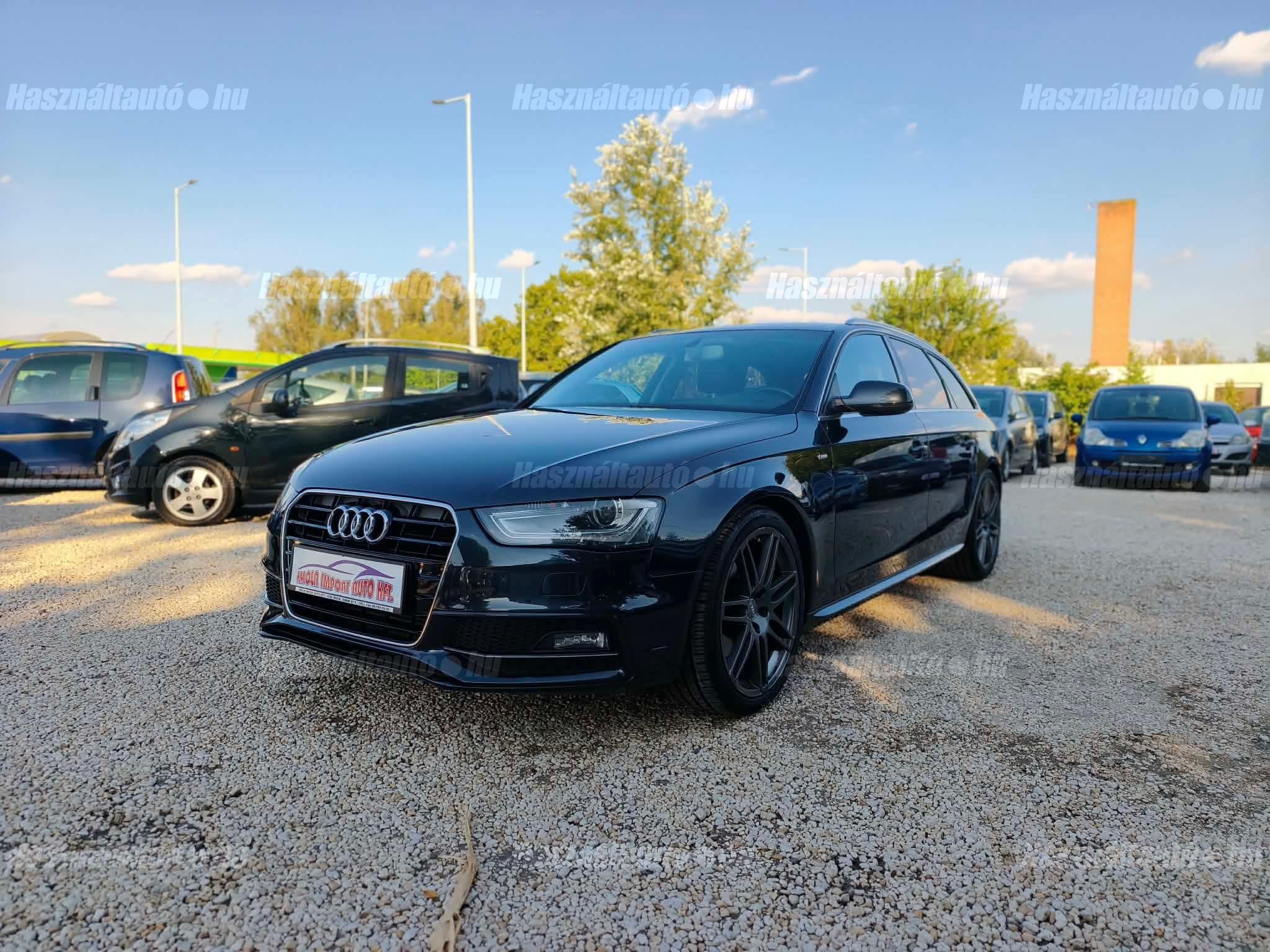 AUDI A4 2012/2 - 1