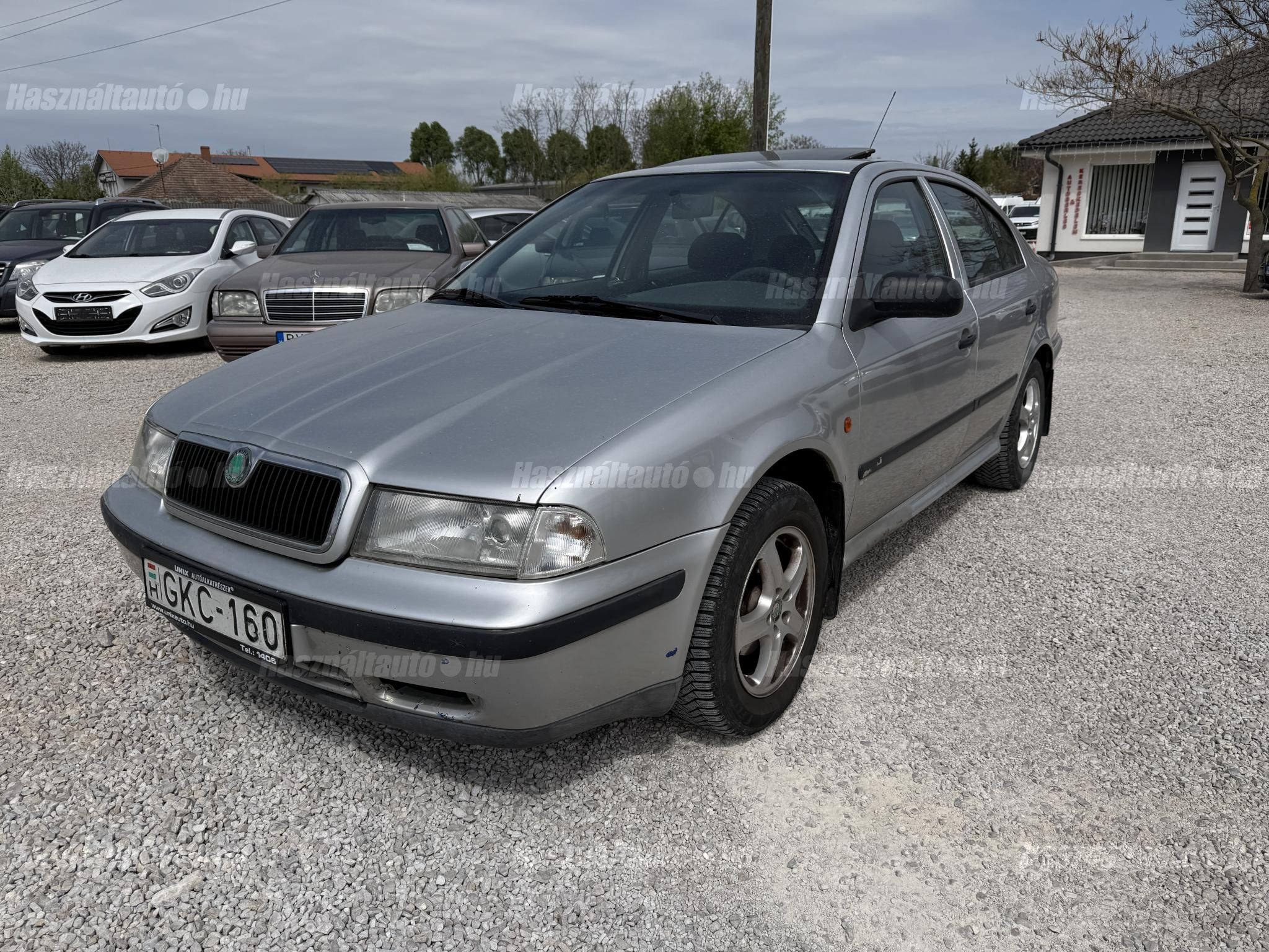 SKODA OCTAVIA 1997/10 - 1