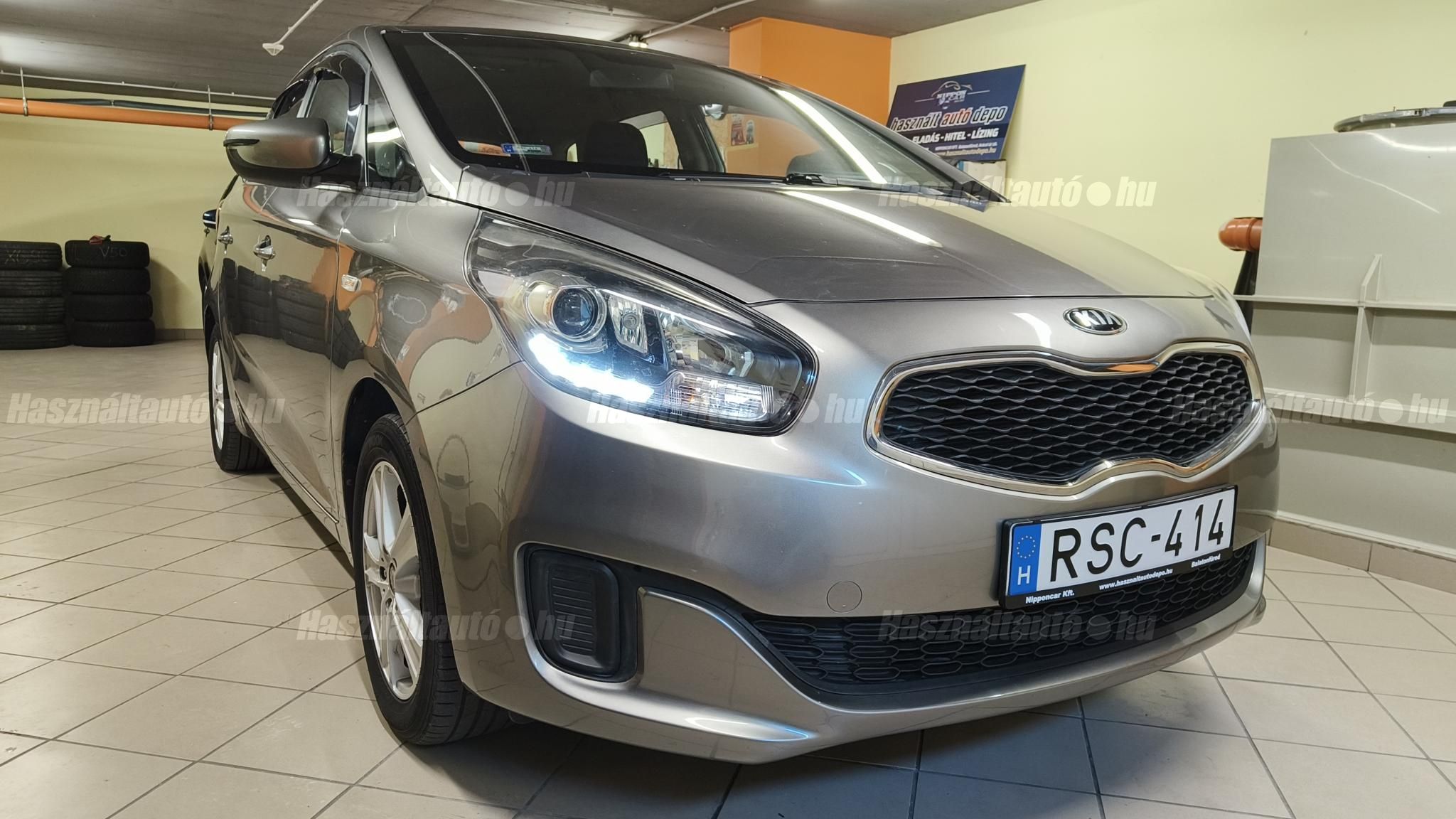 KIA CARENS 2014/4 - 1