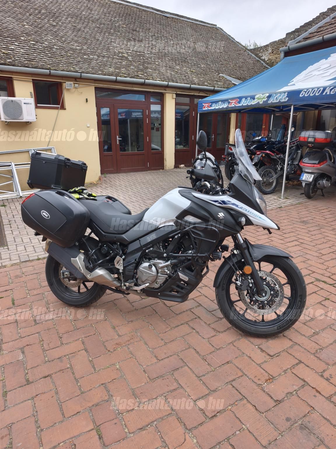 SUZUKI DL 650 2022 - 1