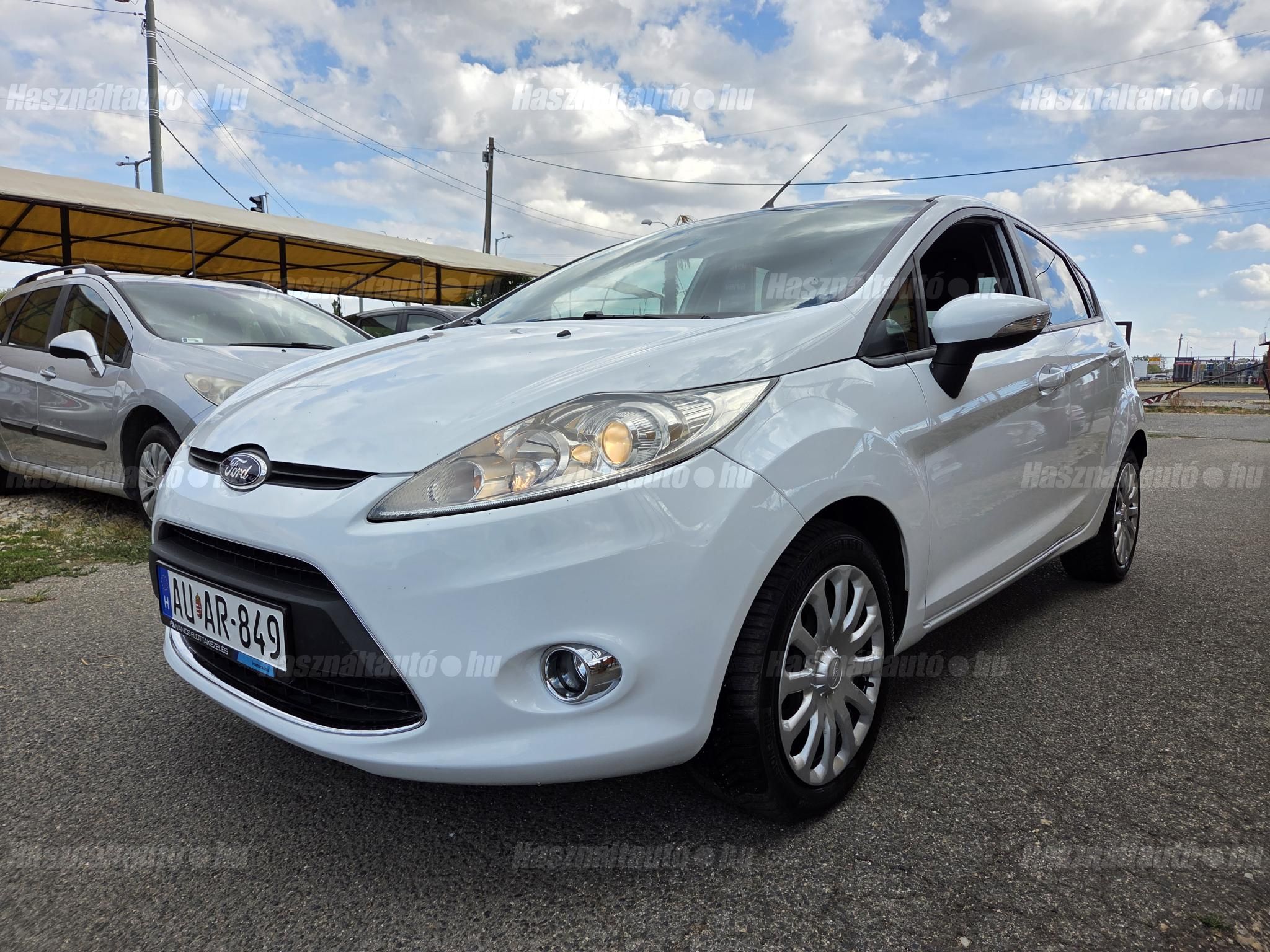 FORD FIESTA 2012/6 - 1