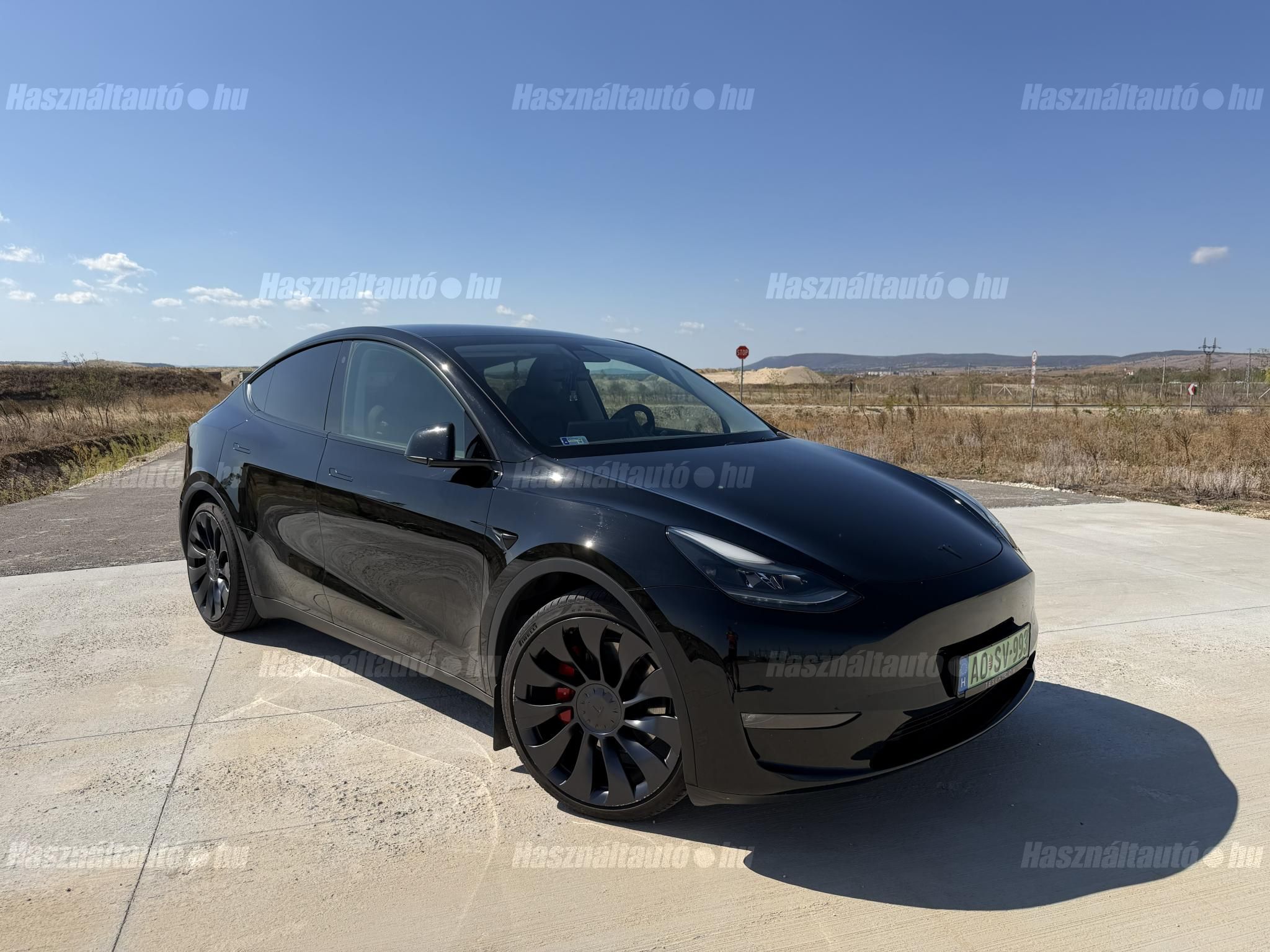 TESLA MODEL Y 2022/12 - 1
