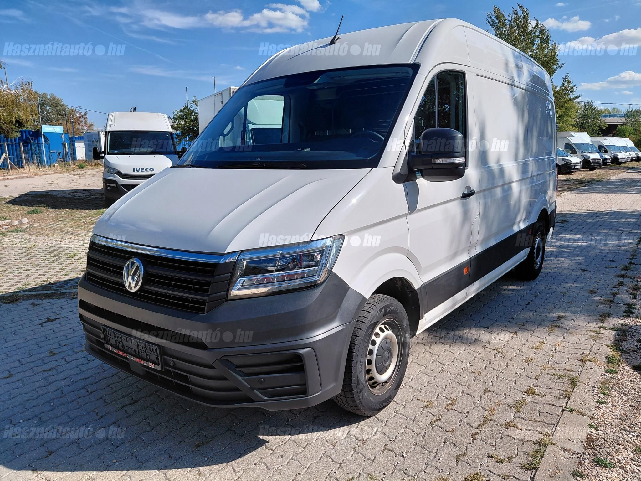 VOLKSWAGEN CRAFTER 2022/12 - 1