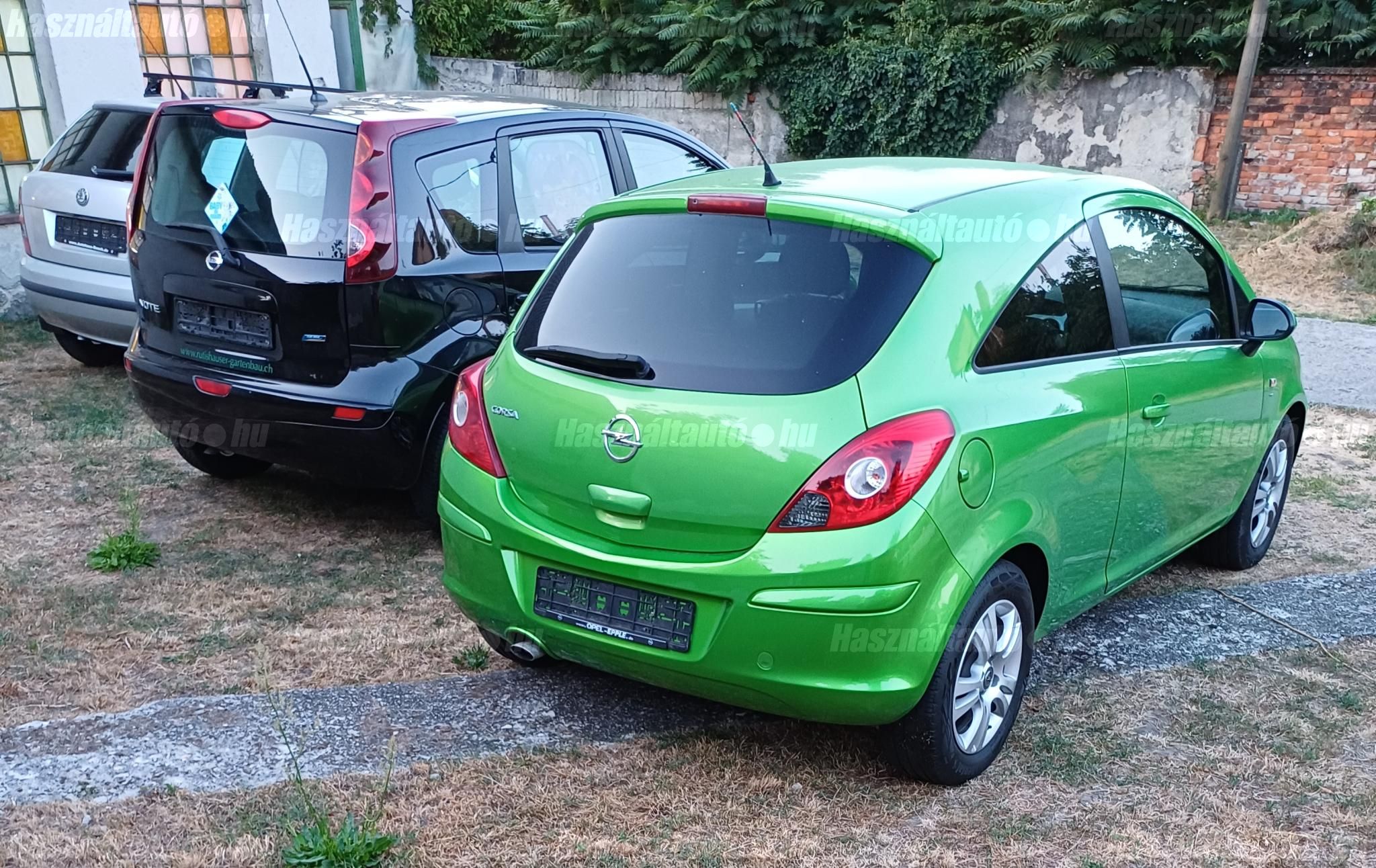 OPEL CORSA D 2011/8 - 1