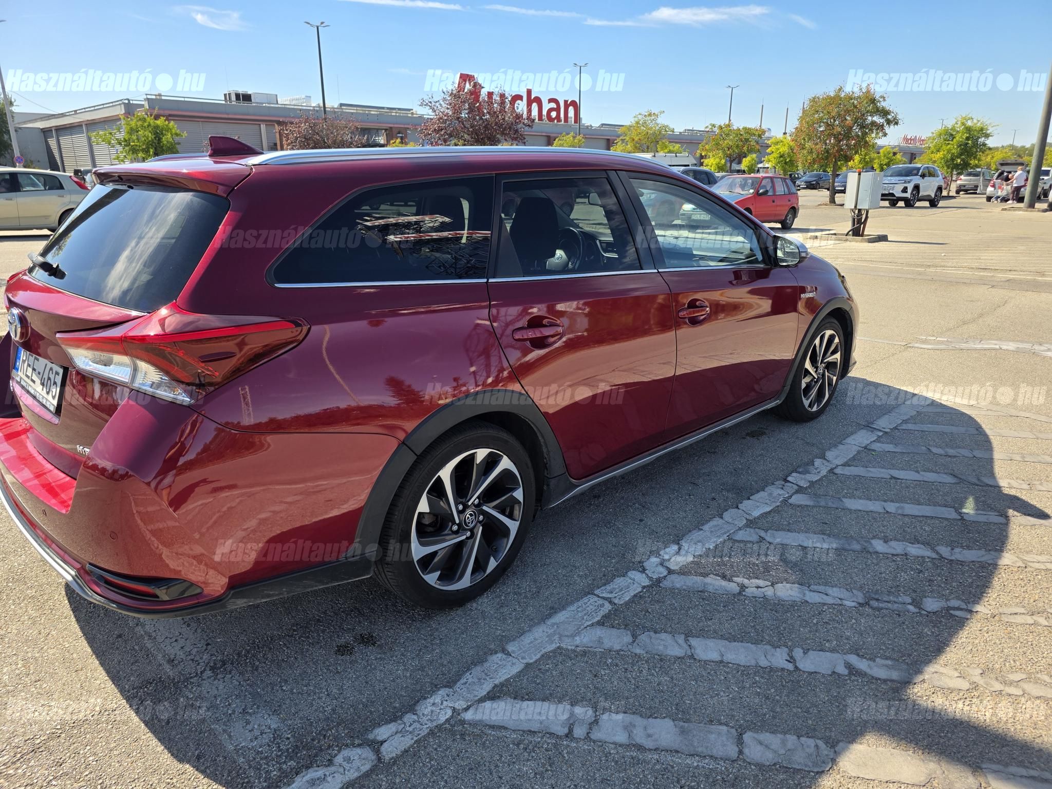TOYOTA AURIS 2018 - 1