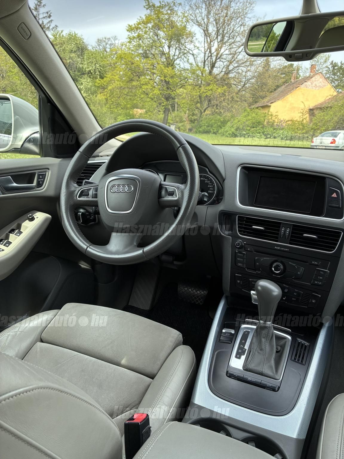 AUDI Q5 2012/4 - 1