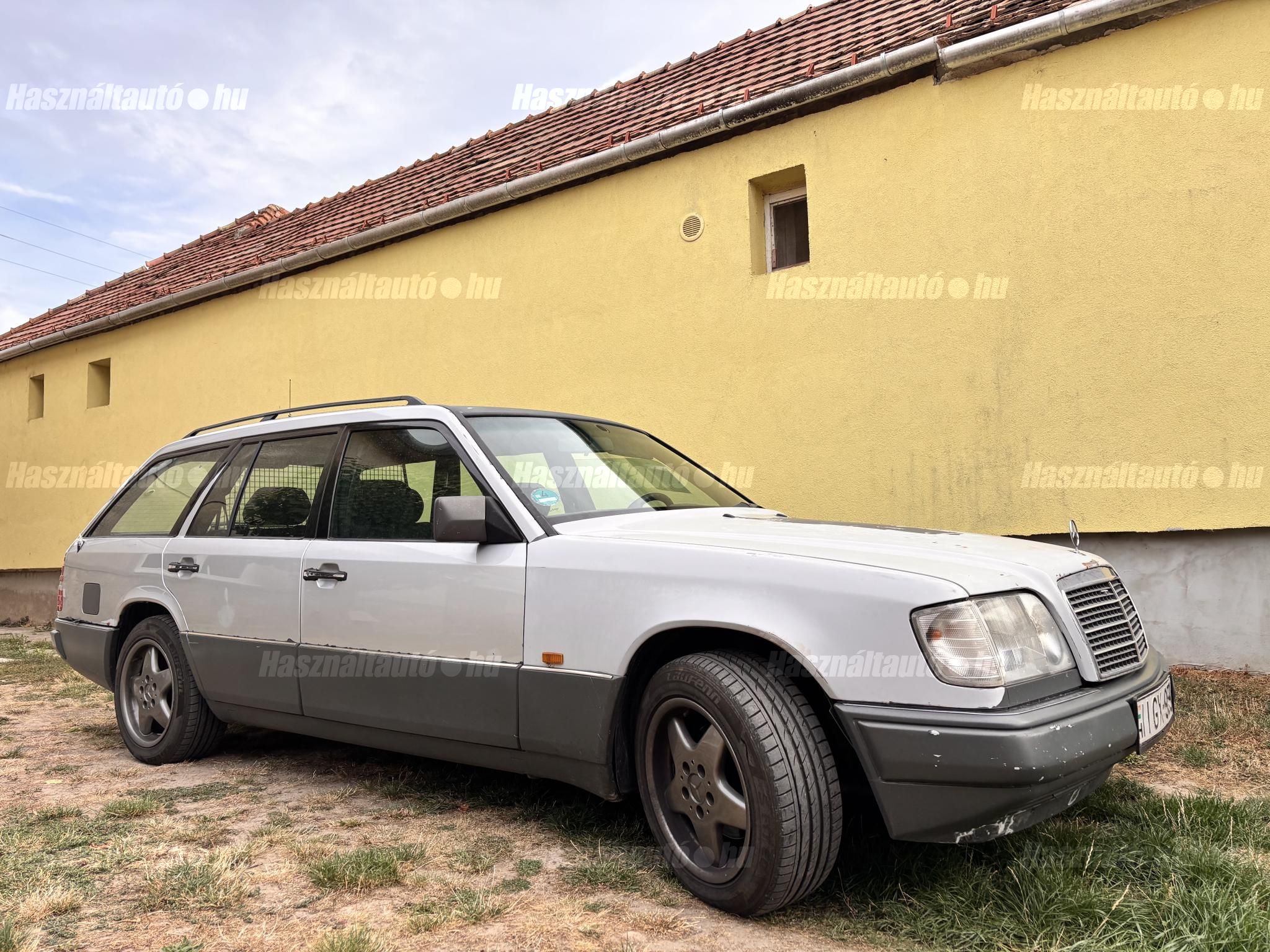 MERCEDES-BENZ E 200 1995/5 - 1