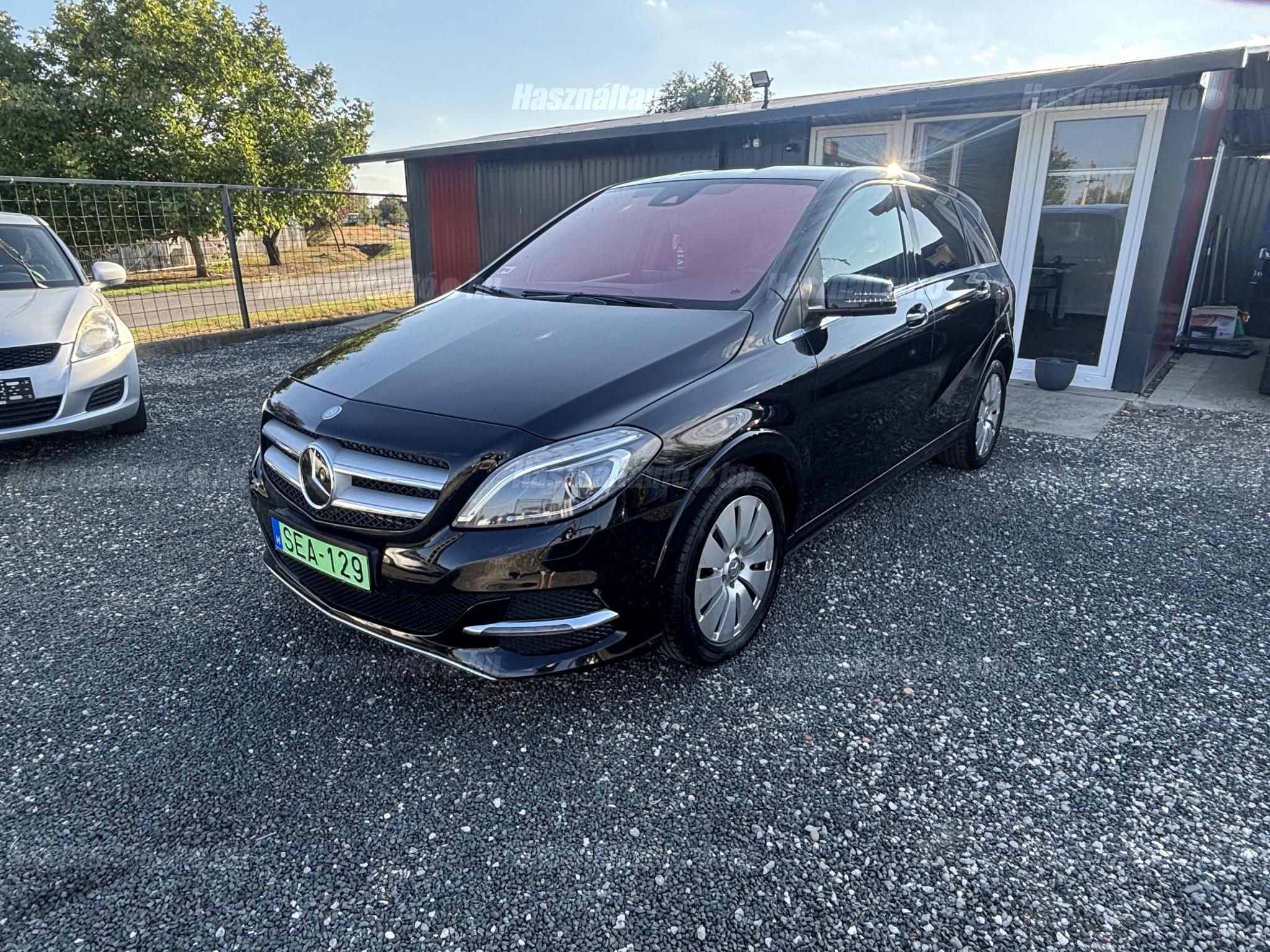 MERCEDES-BENZ B 250 E 2015/6 - 1