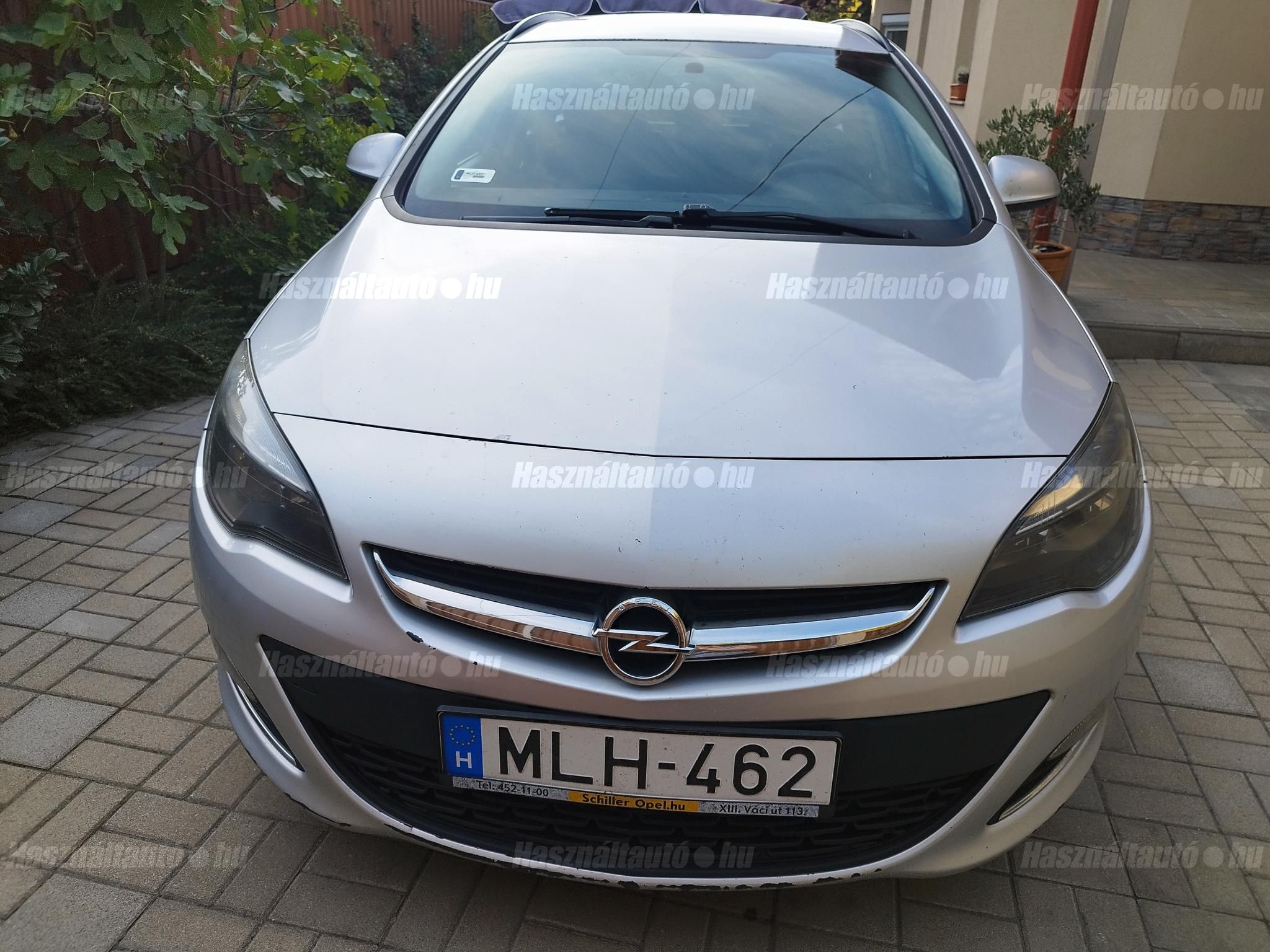 OPEL ASTRA J 2013/8 - 1