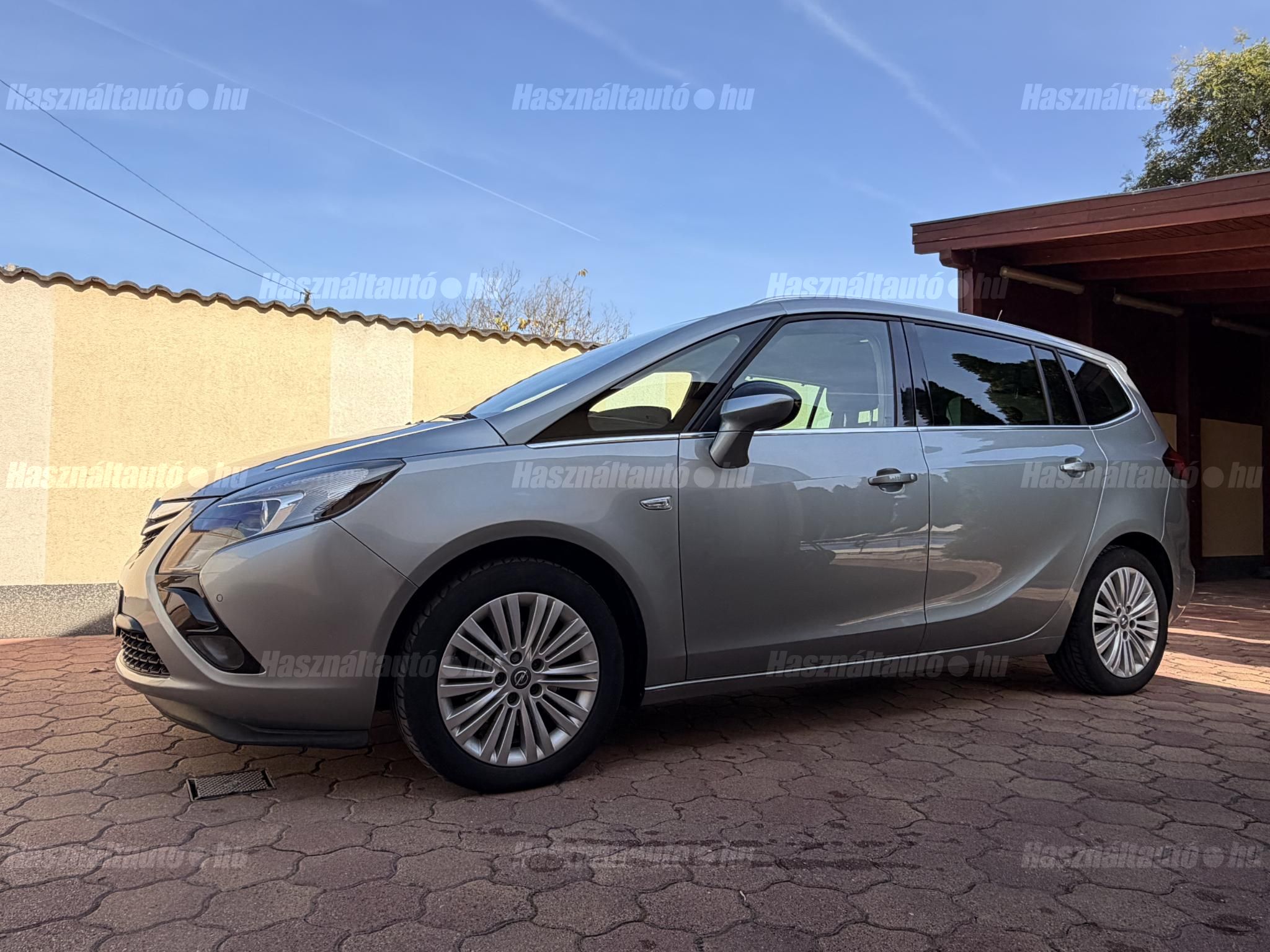 OPEL ZAFIRA TOURER 2015 - 1