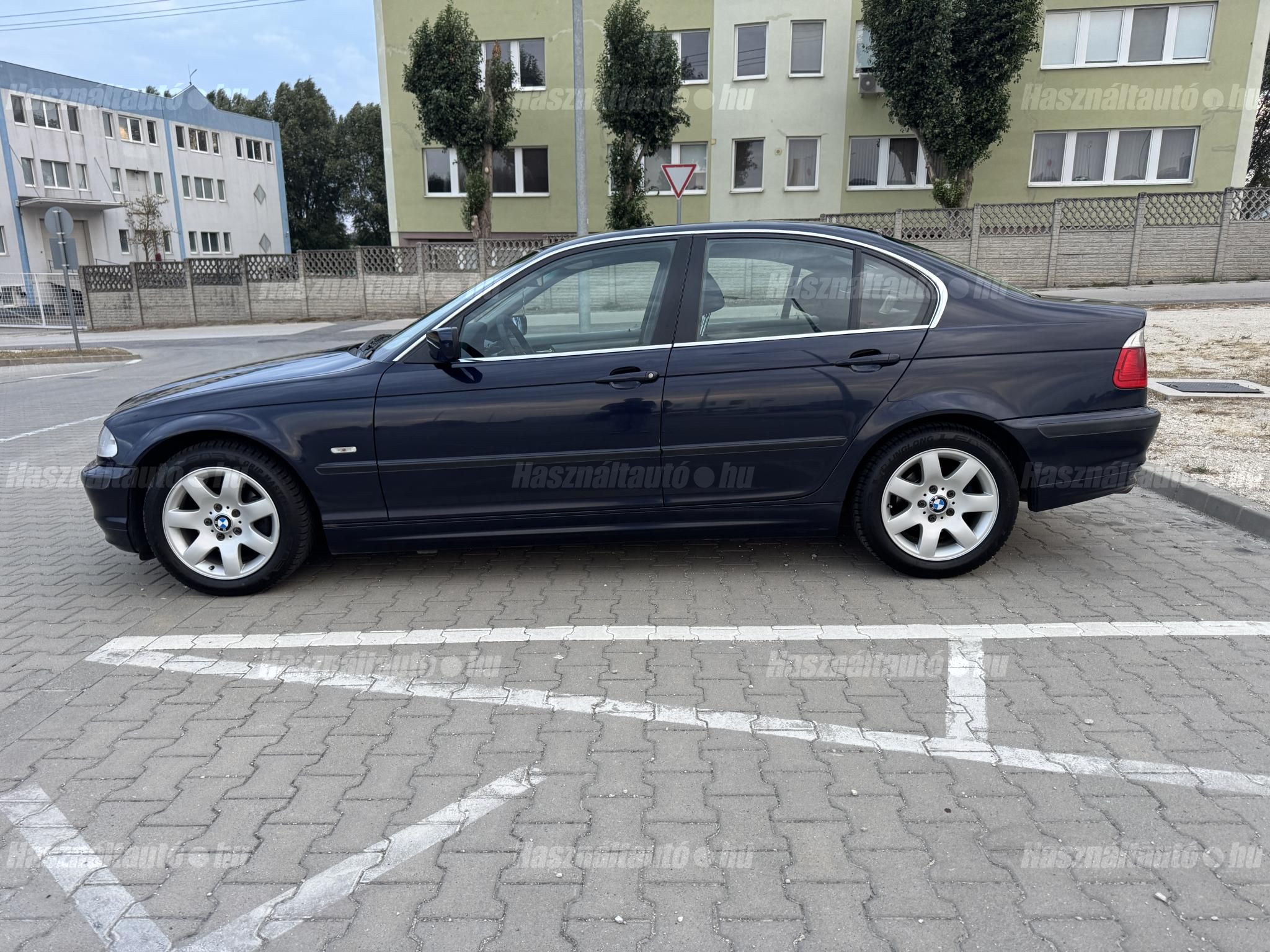 BMW 320 1999/12 - 1