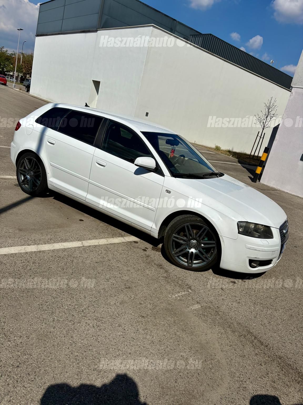 AUDI A3 2007/7 - 1
