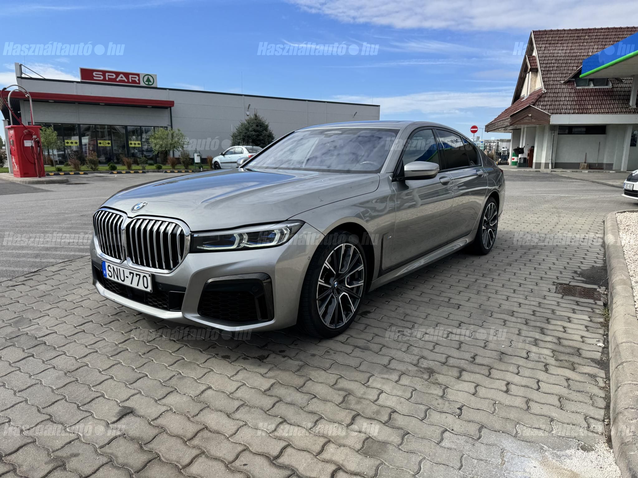 BMW 740 2021/2 - 1