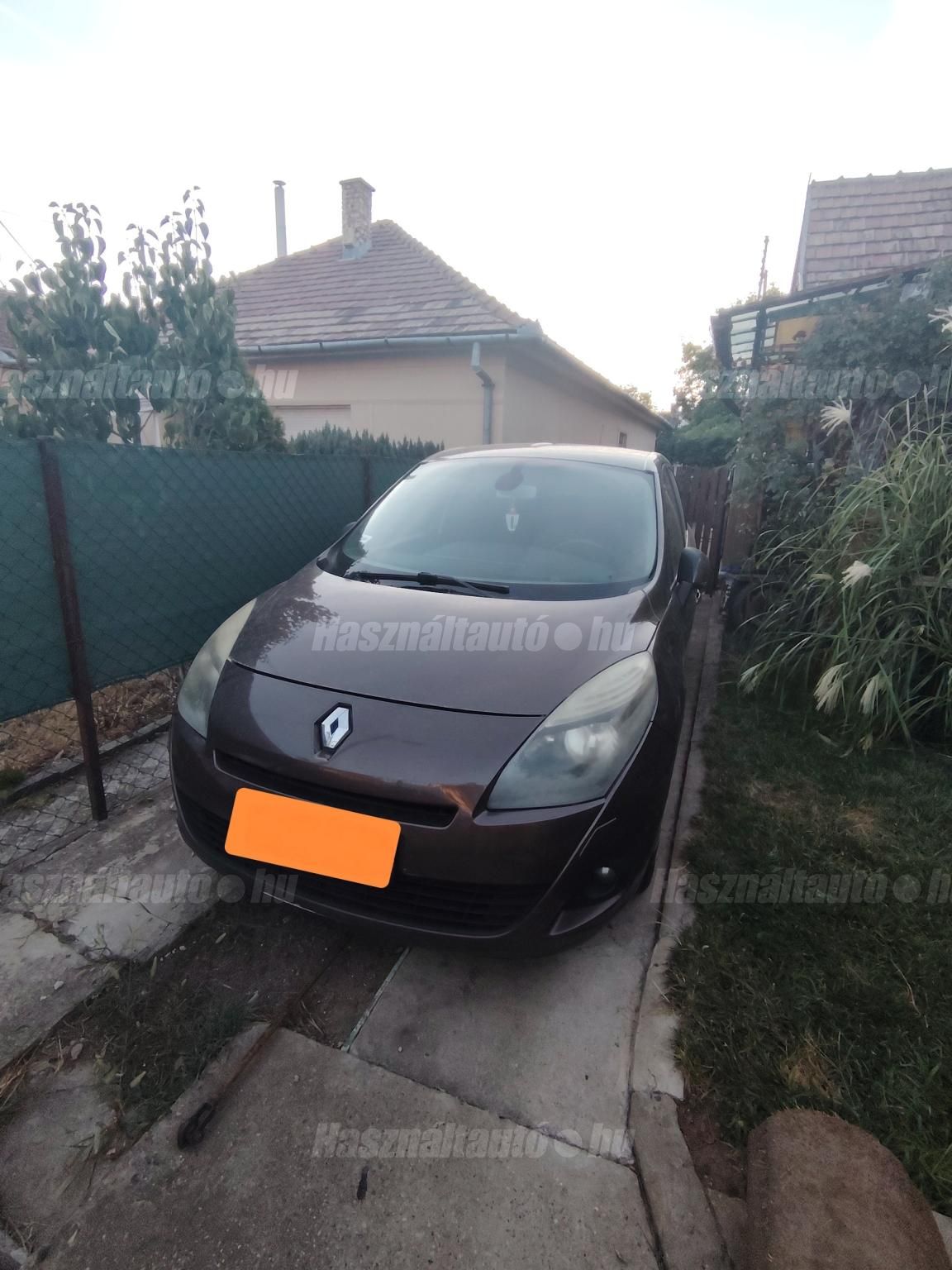 RENAULT GRAND SCENIC 2010/1 - 1
