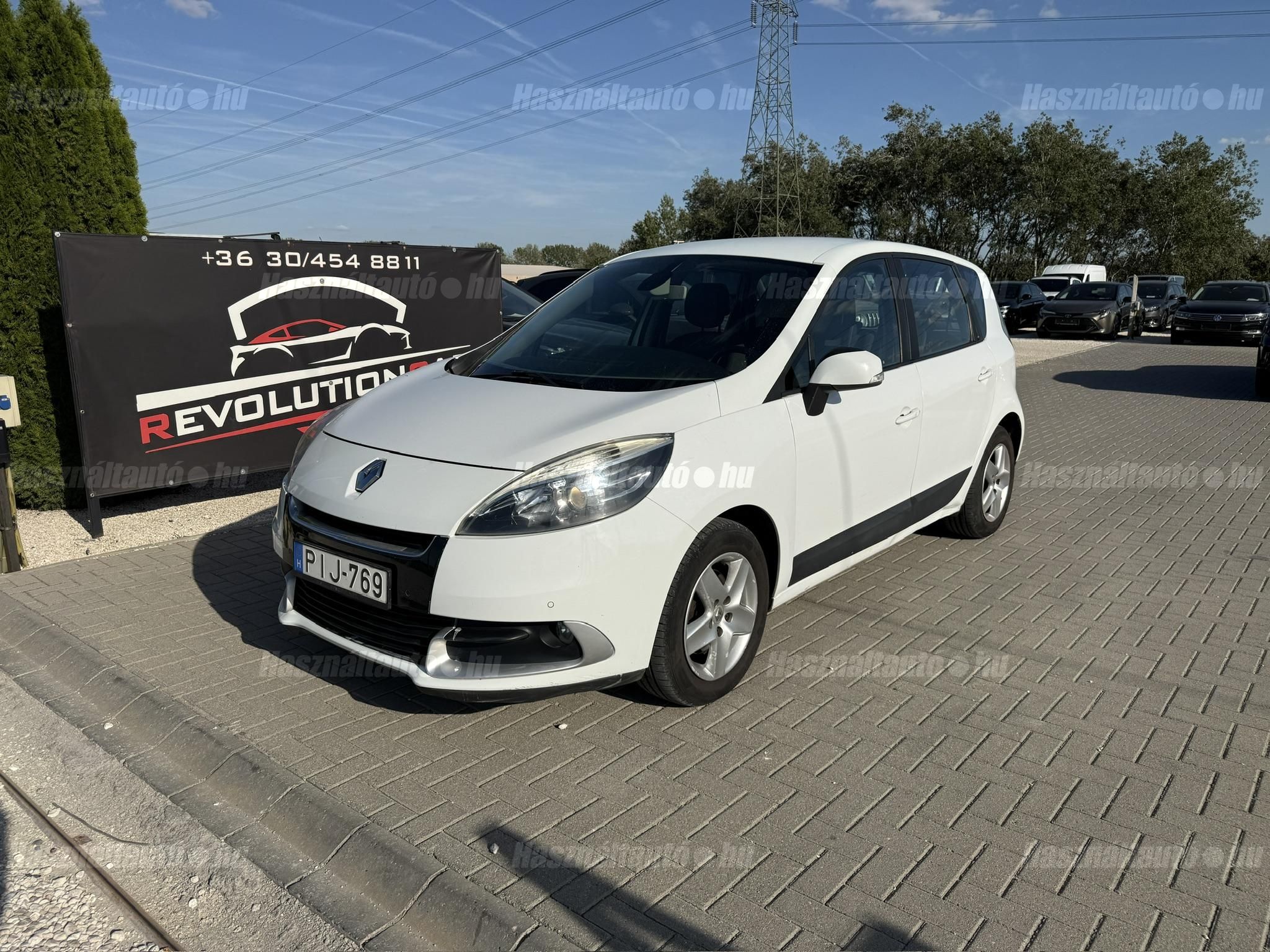RENAULT SCENIC 2012/7 - 1