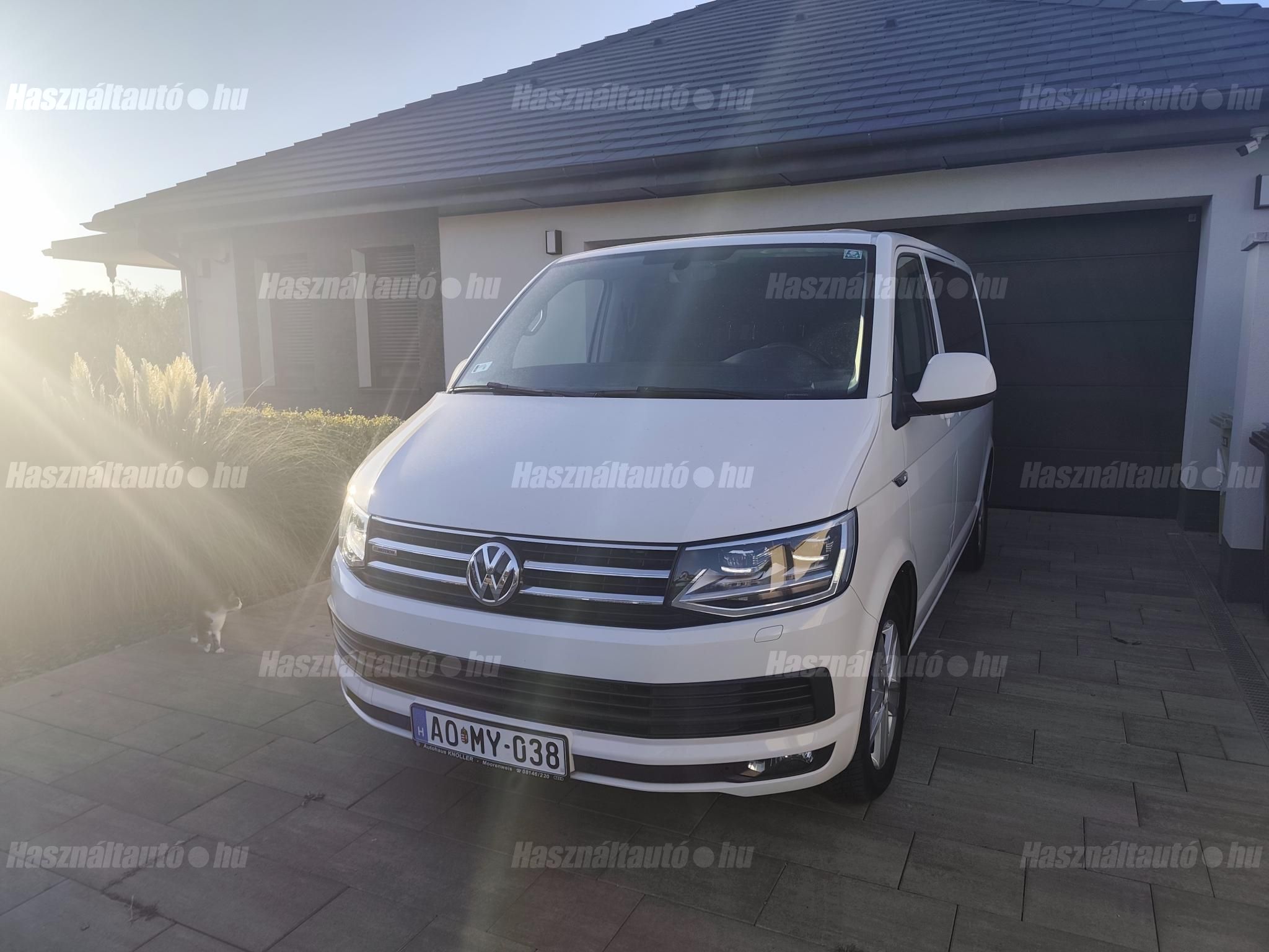 VOLKSWAGEN MULTIVAN 2015/10 - 1