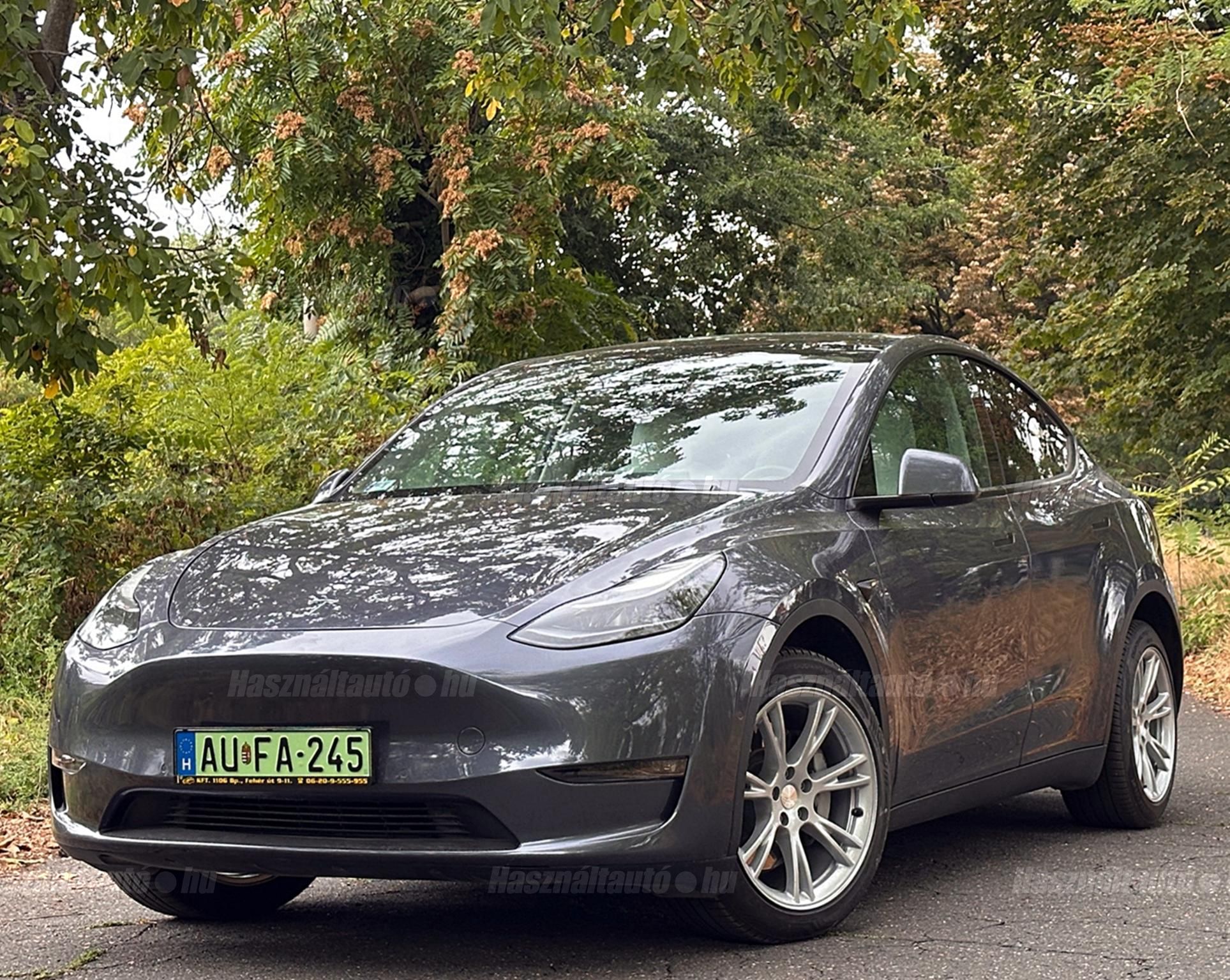 TESLA MODEL Y 2022/3 - 1