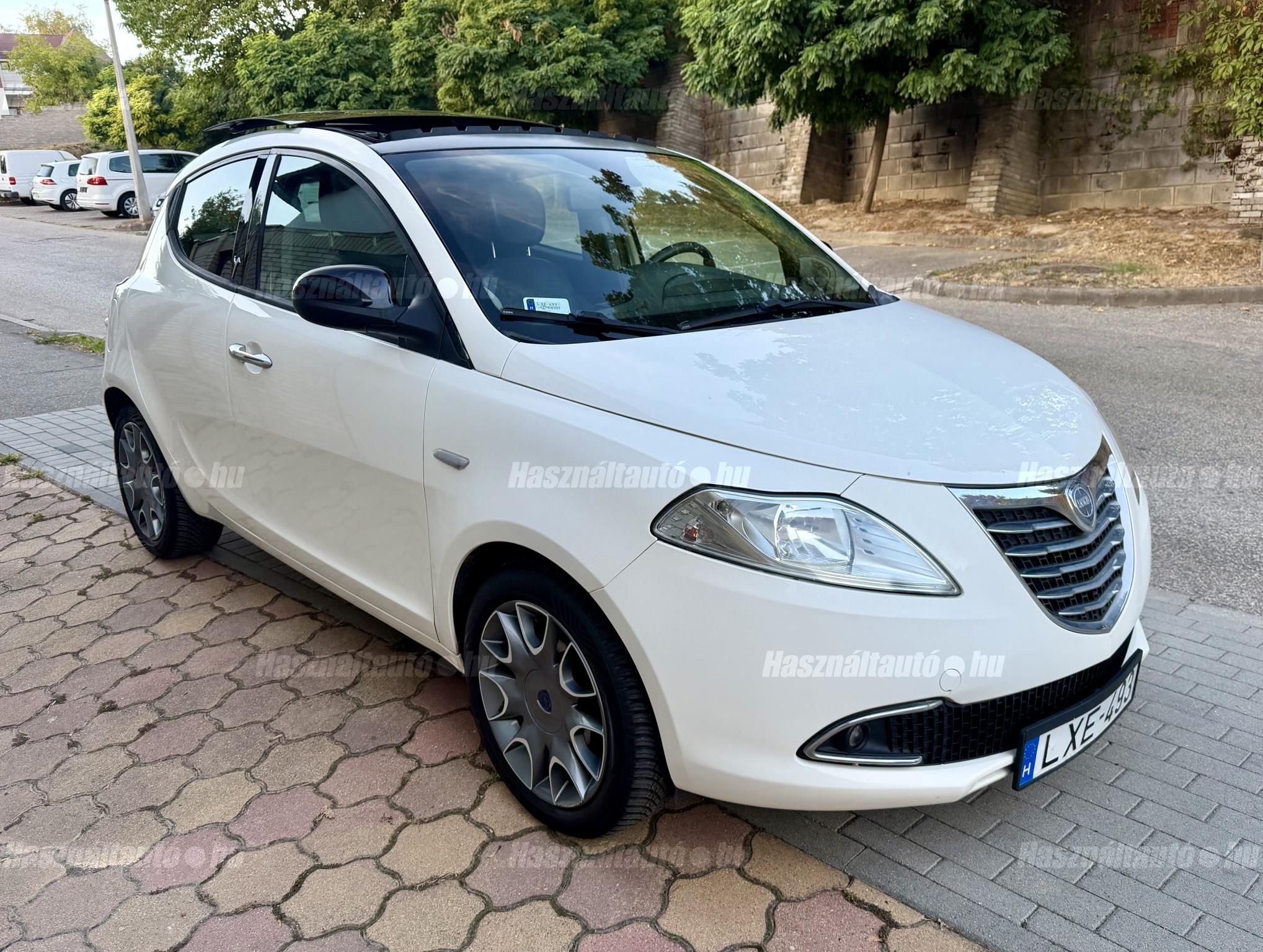 LANCIA YPSILON 2011/7 - 1