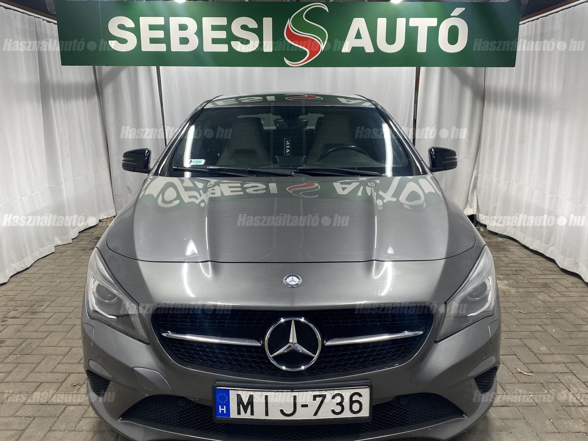 MERCEDES-BENZ CLA 220 2013/4 - 1